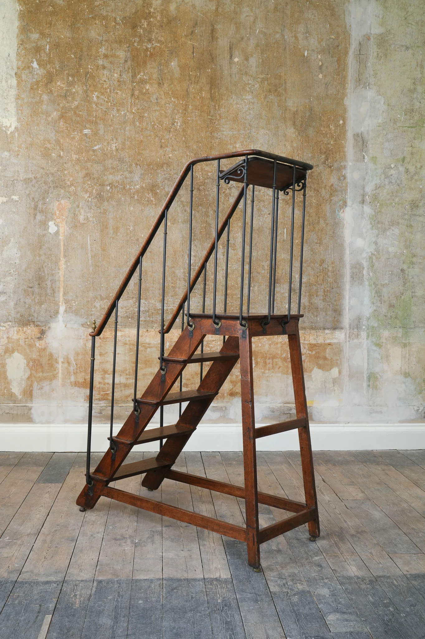 Regency Library Steps - Image 5