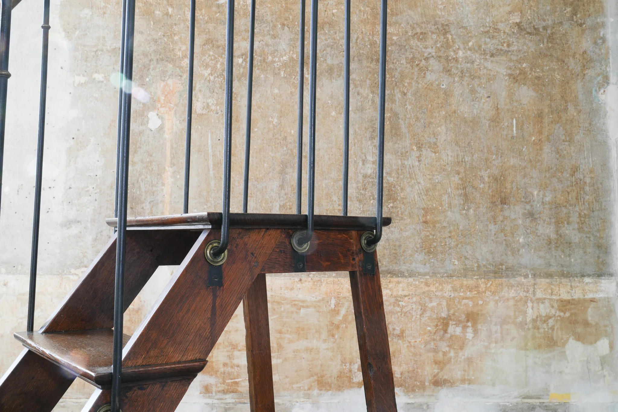 Regency Library Steps - Image 7