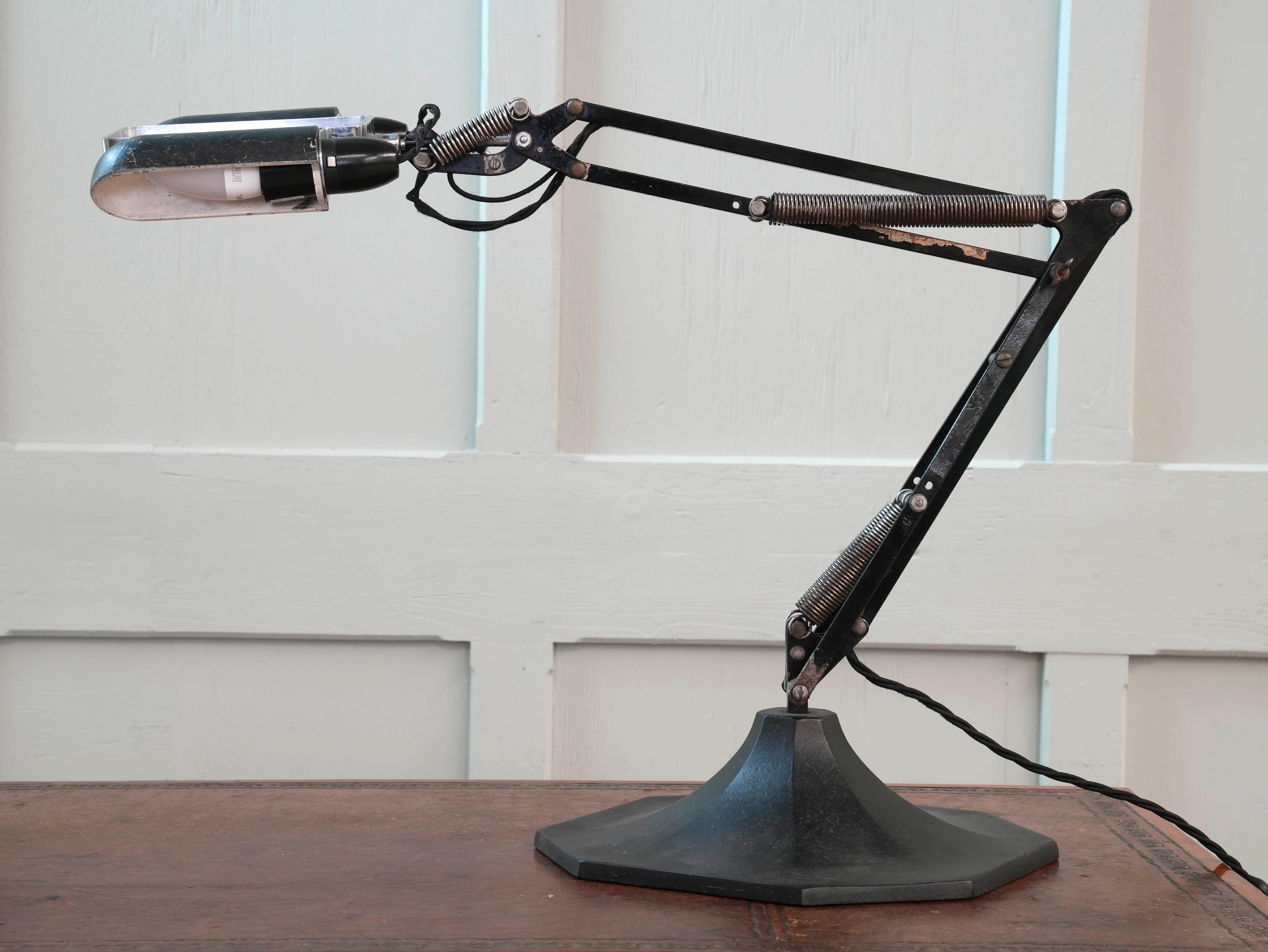 Anglepoise 1431 Magnifying Desk Lamp - Image 12