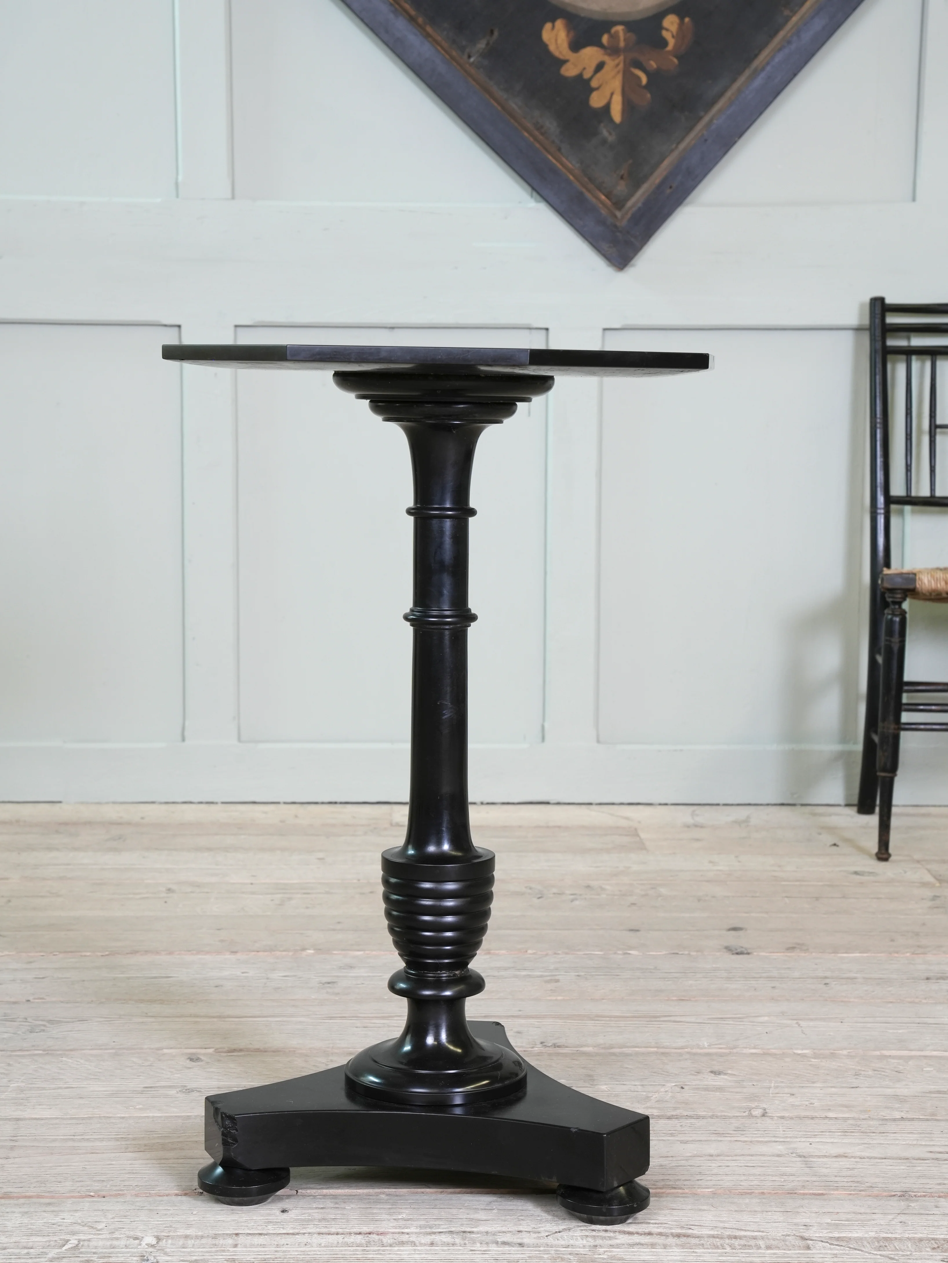 An Ashford Marble & Pietra Dura Table - Image 3