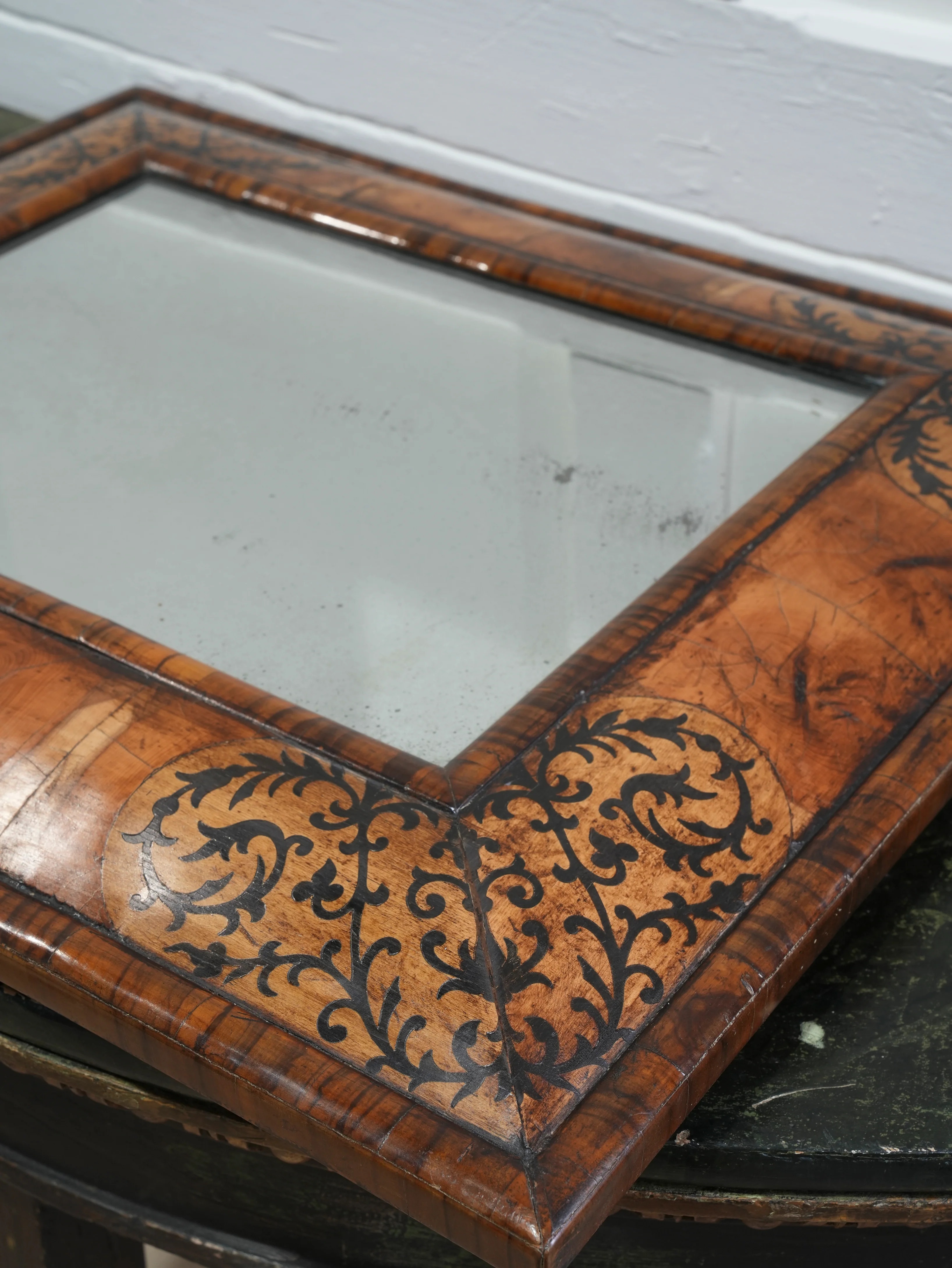 A William & Mary Cushion Mirror - Image 10