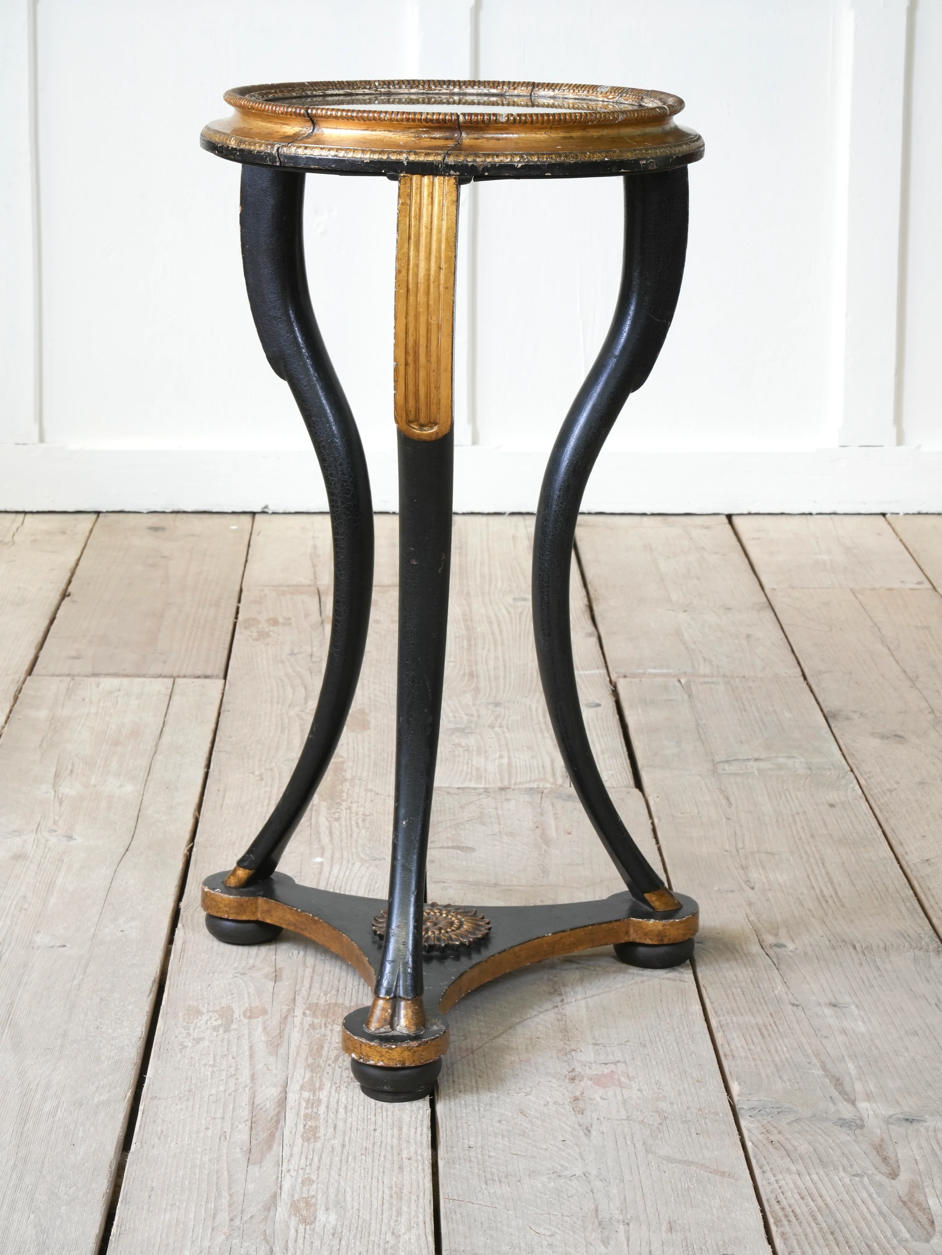 An Early 19th Century Gueridon - Image 2