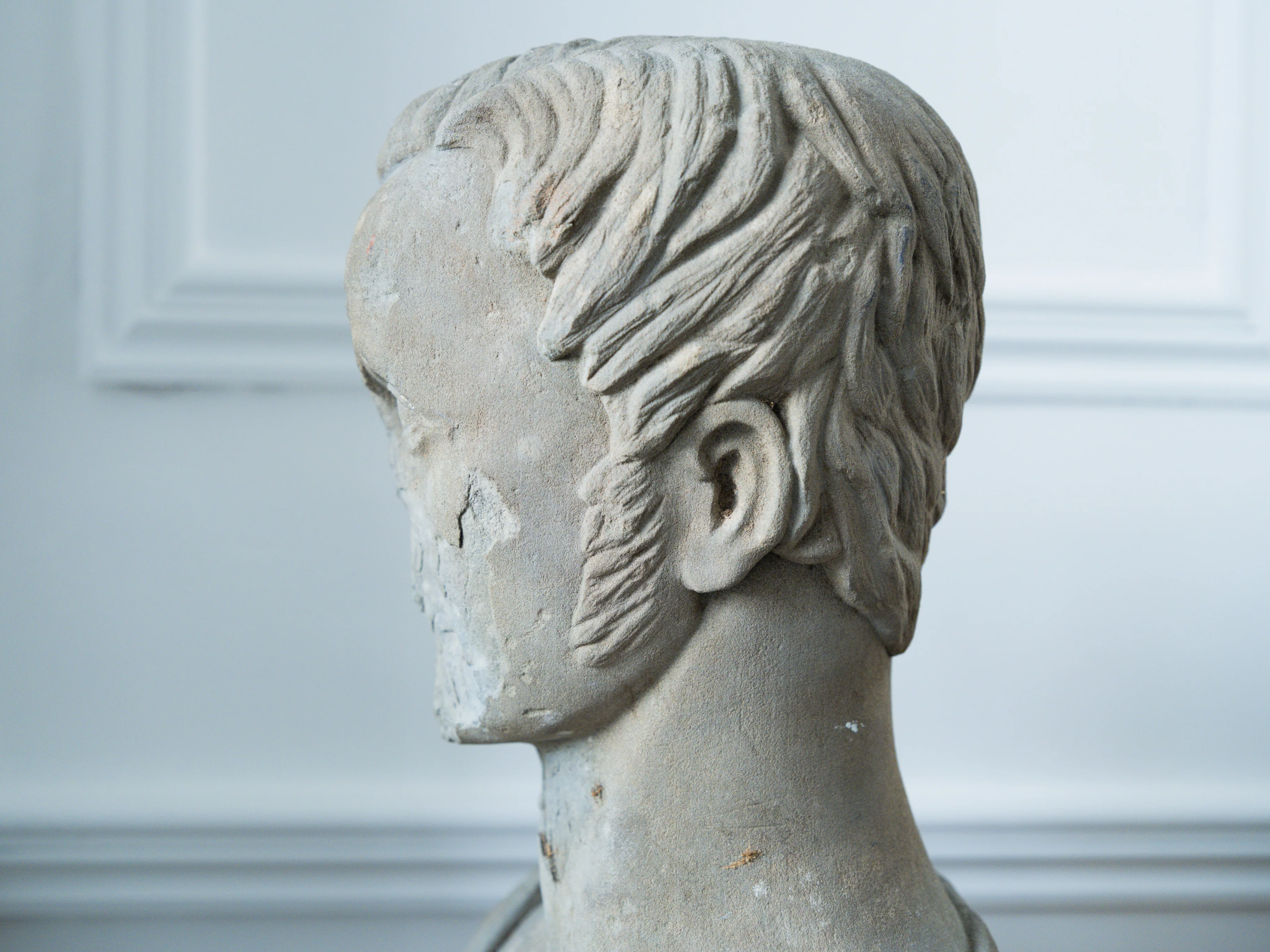 An 18th Century Carved Stone Male Bust - Image 10