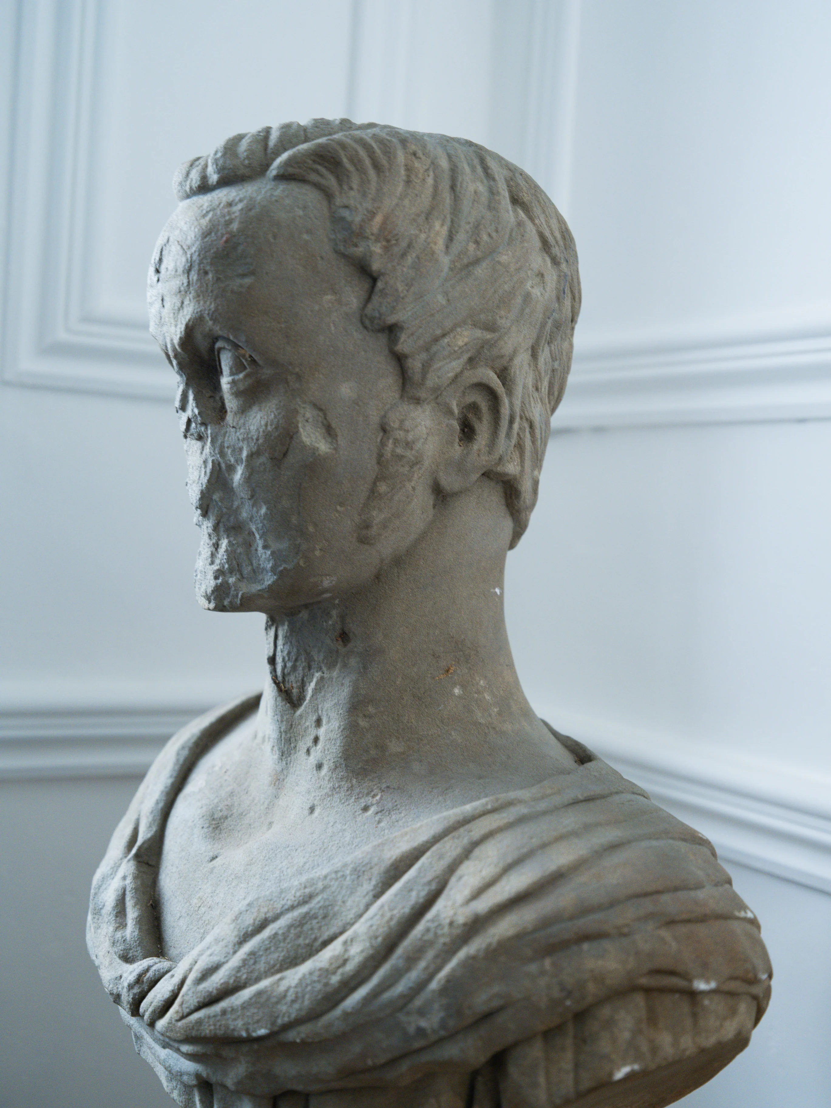An 18th Century Carved Stone Male Bust - Image 8