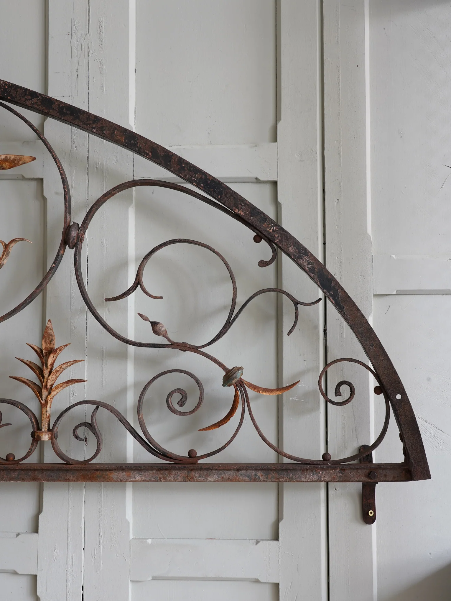 A George III Wrought Iron Overthrow - Image 5