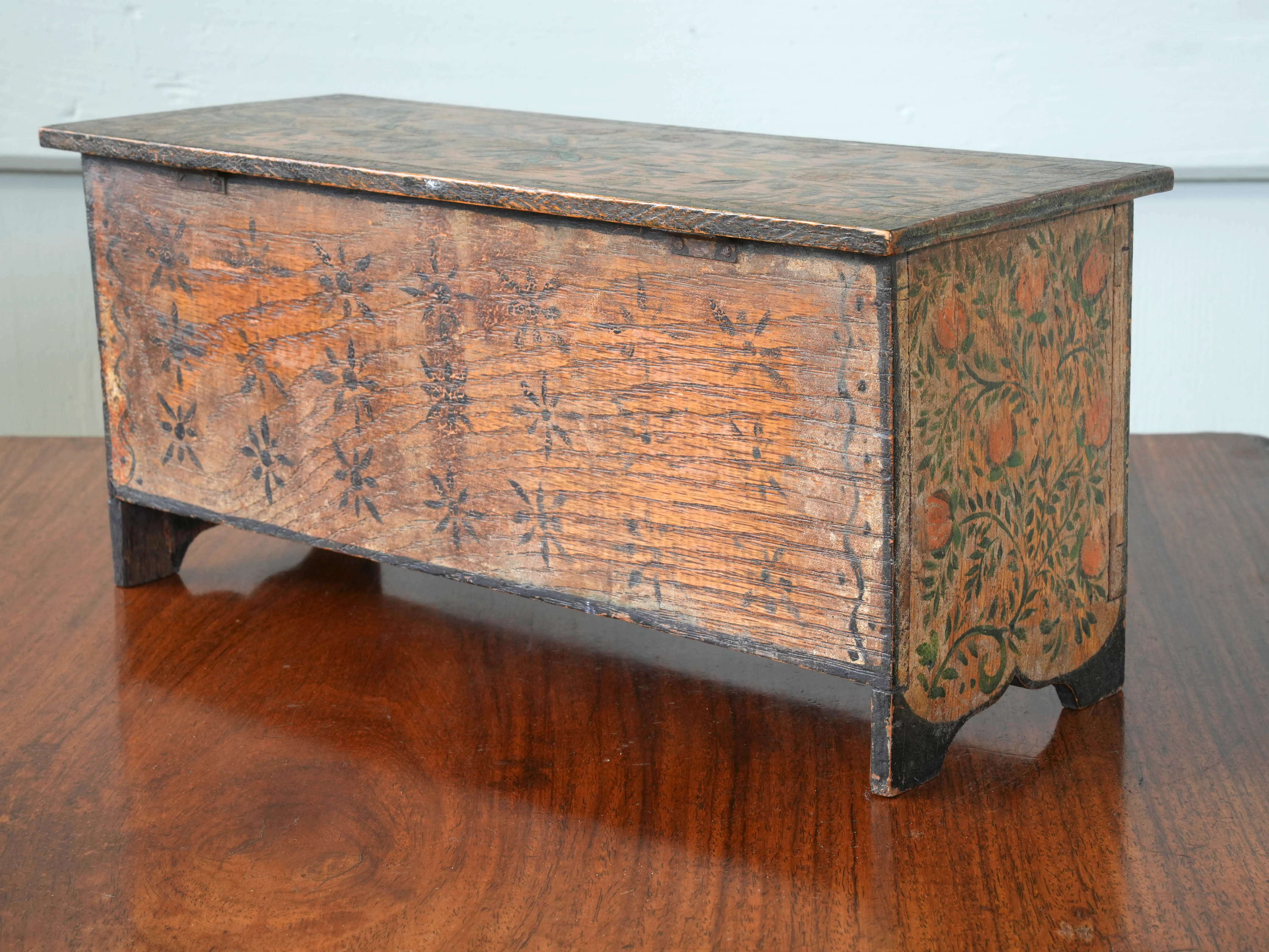 Arts & Crafts Painted Box - Image 7
