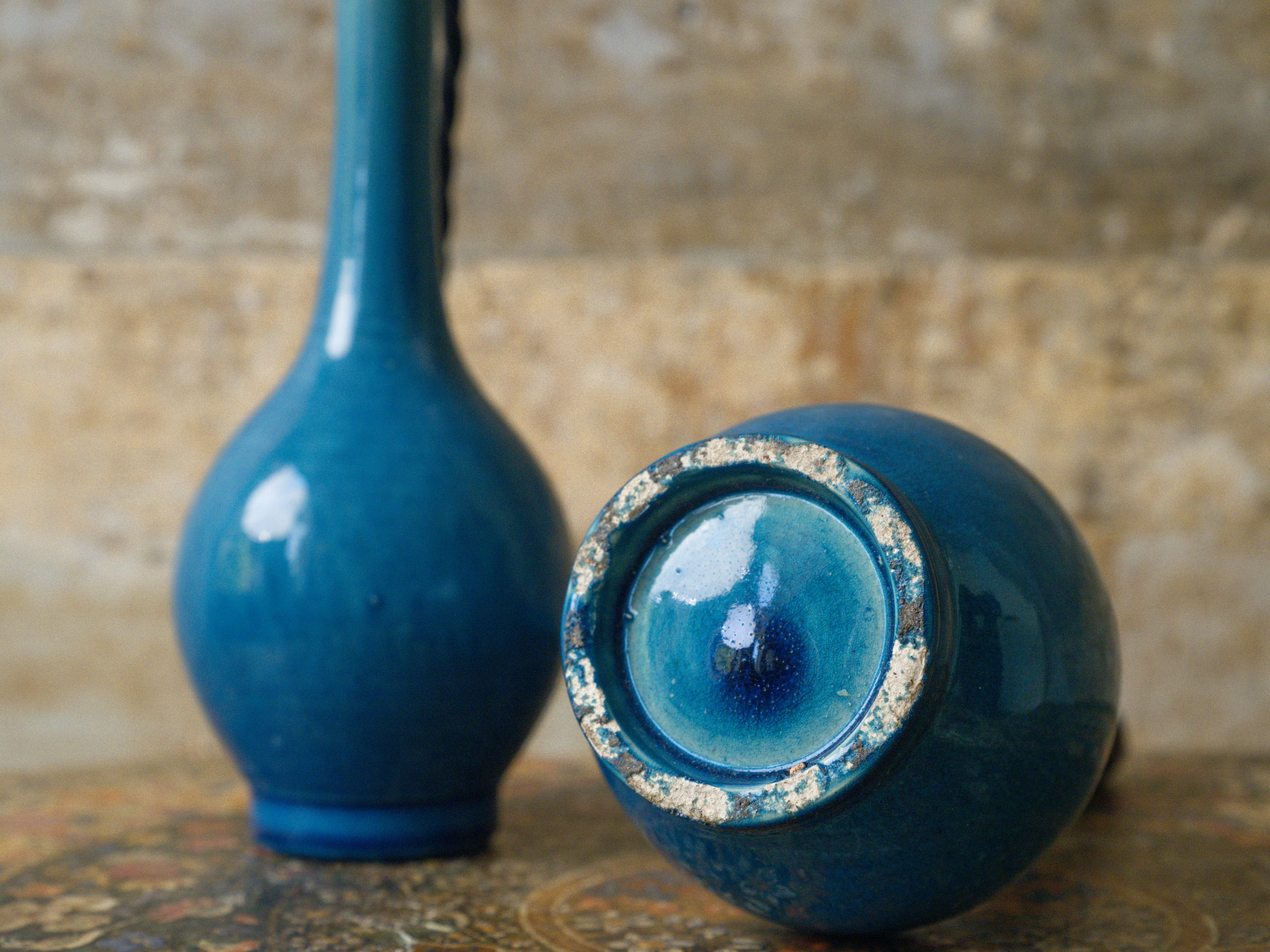 A Pair of Blue Bottle Vase lamps - Image 8