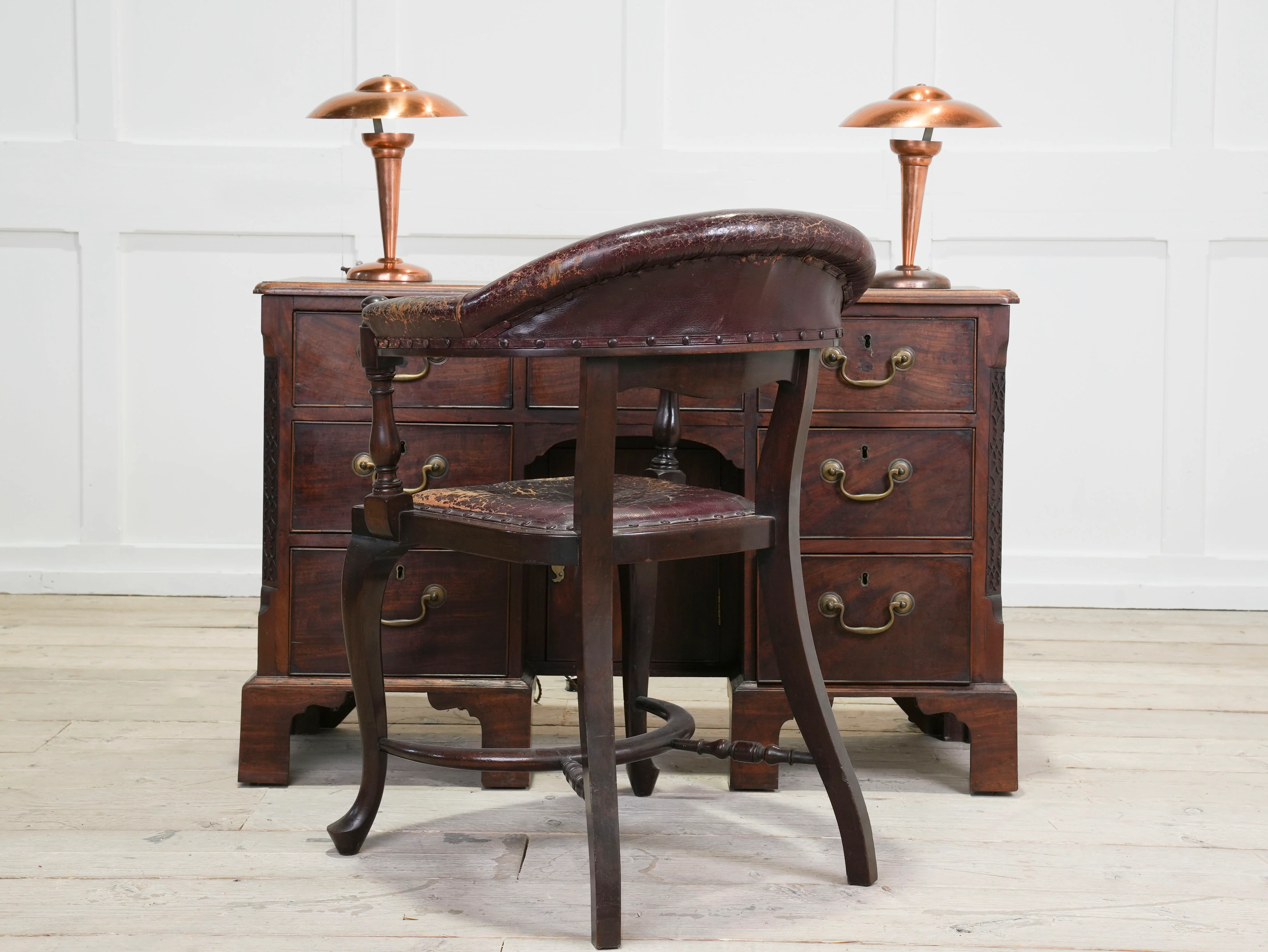 Pair of Bronzed Modernist Table Lamps - Image 3