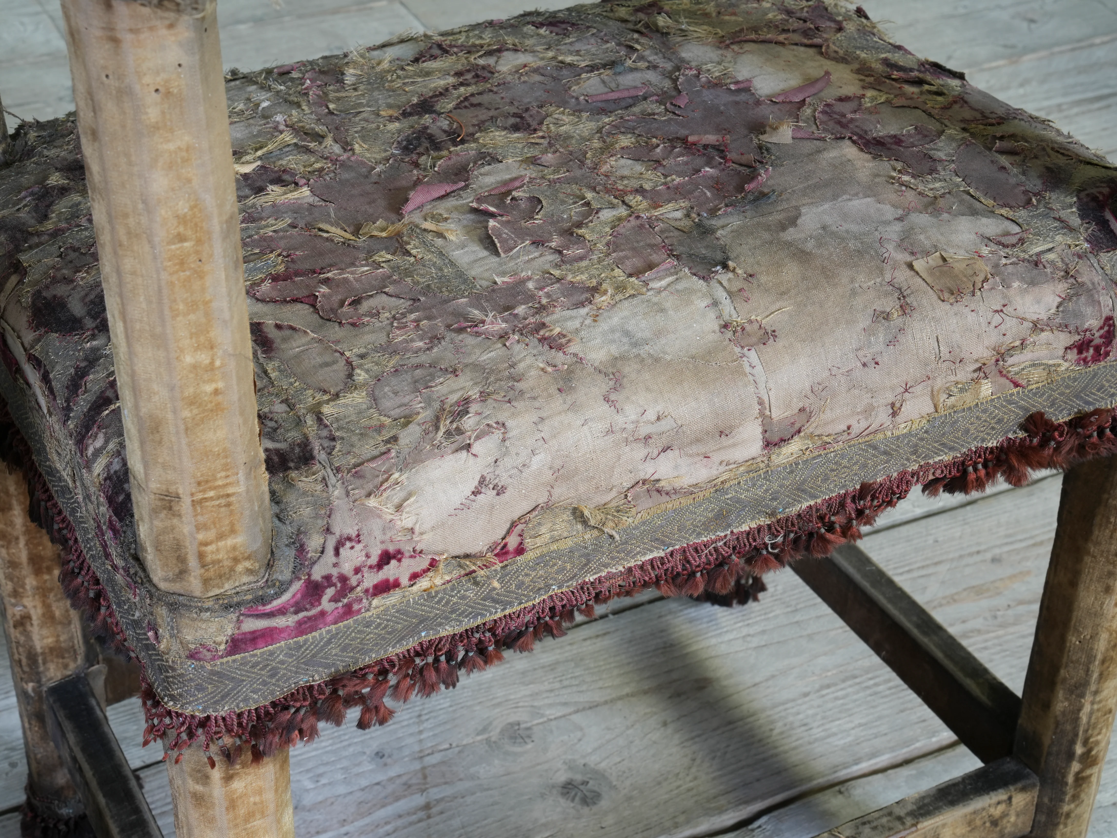 A Pair of Velvet Chairs in the manner of Lenygon & Sons - Image 17