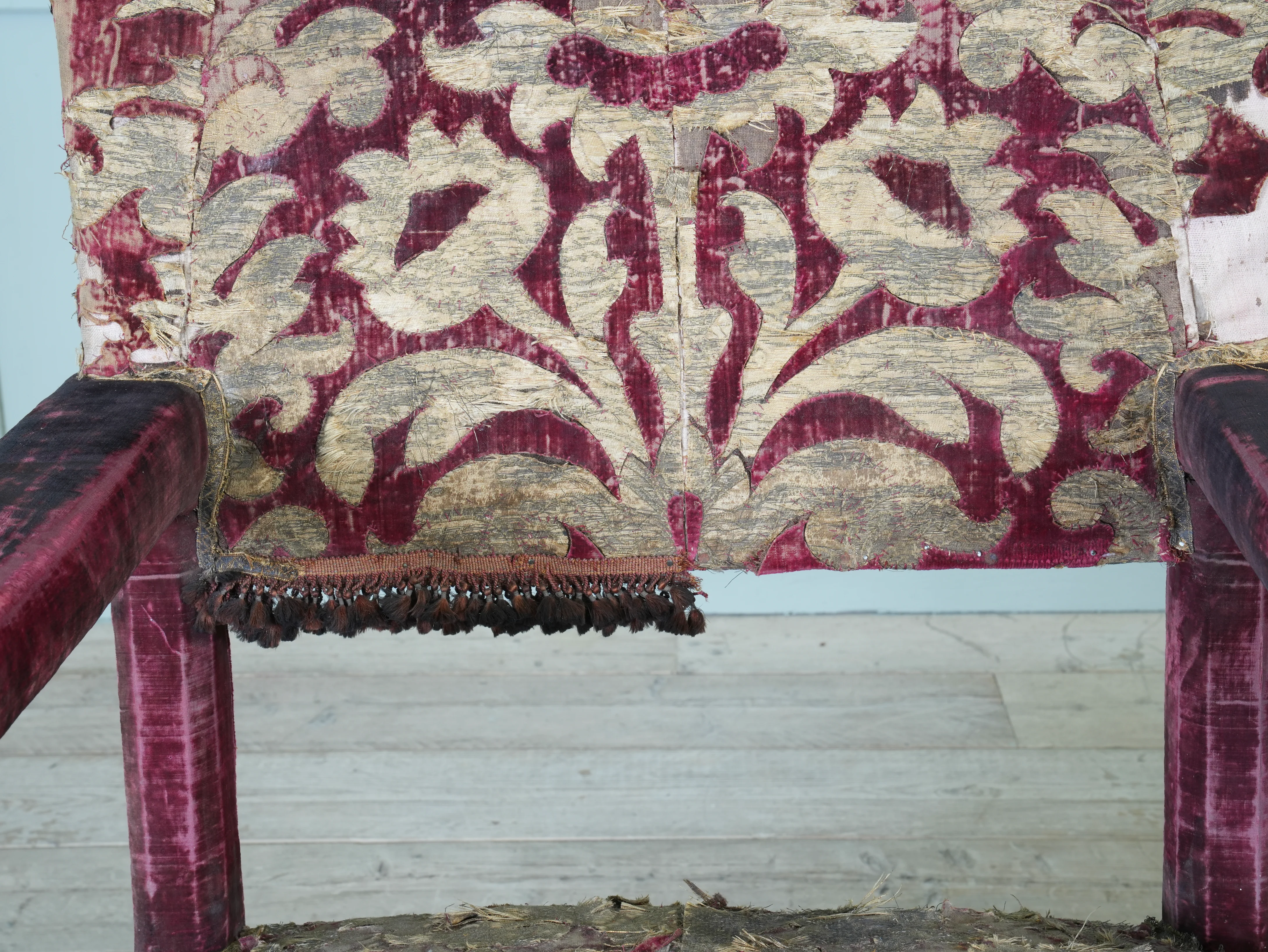 A Pair of Velvet Chairs in the manner of Lenygon & Sons - Image 18