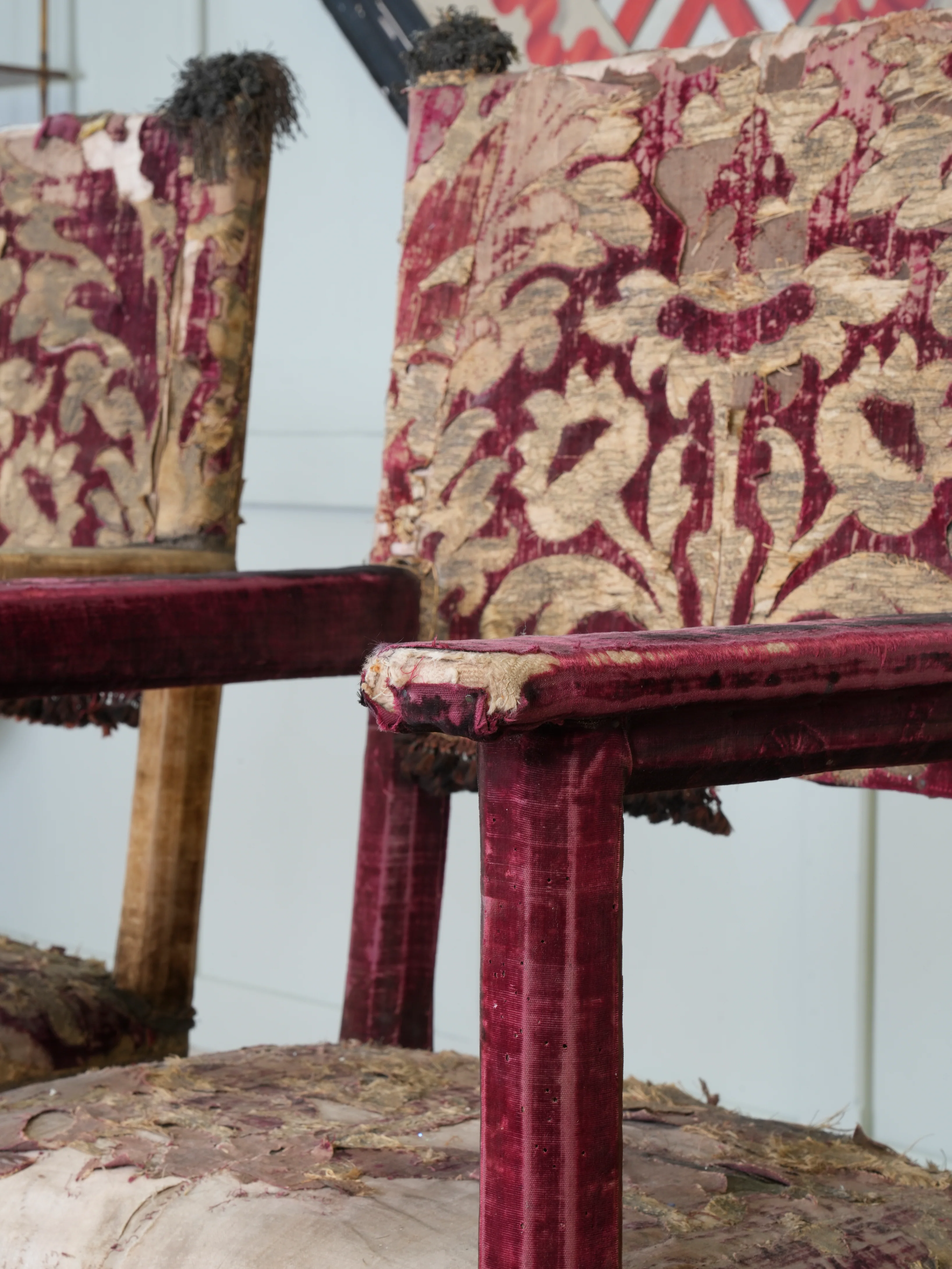 A Pair of Velvet Chairs in the manner of Lenygon & Sons - Image 4