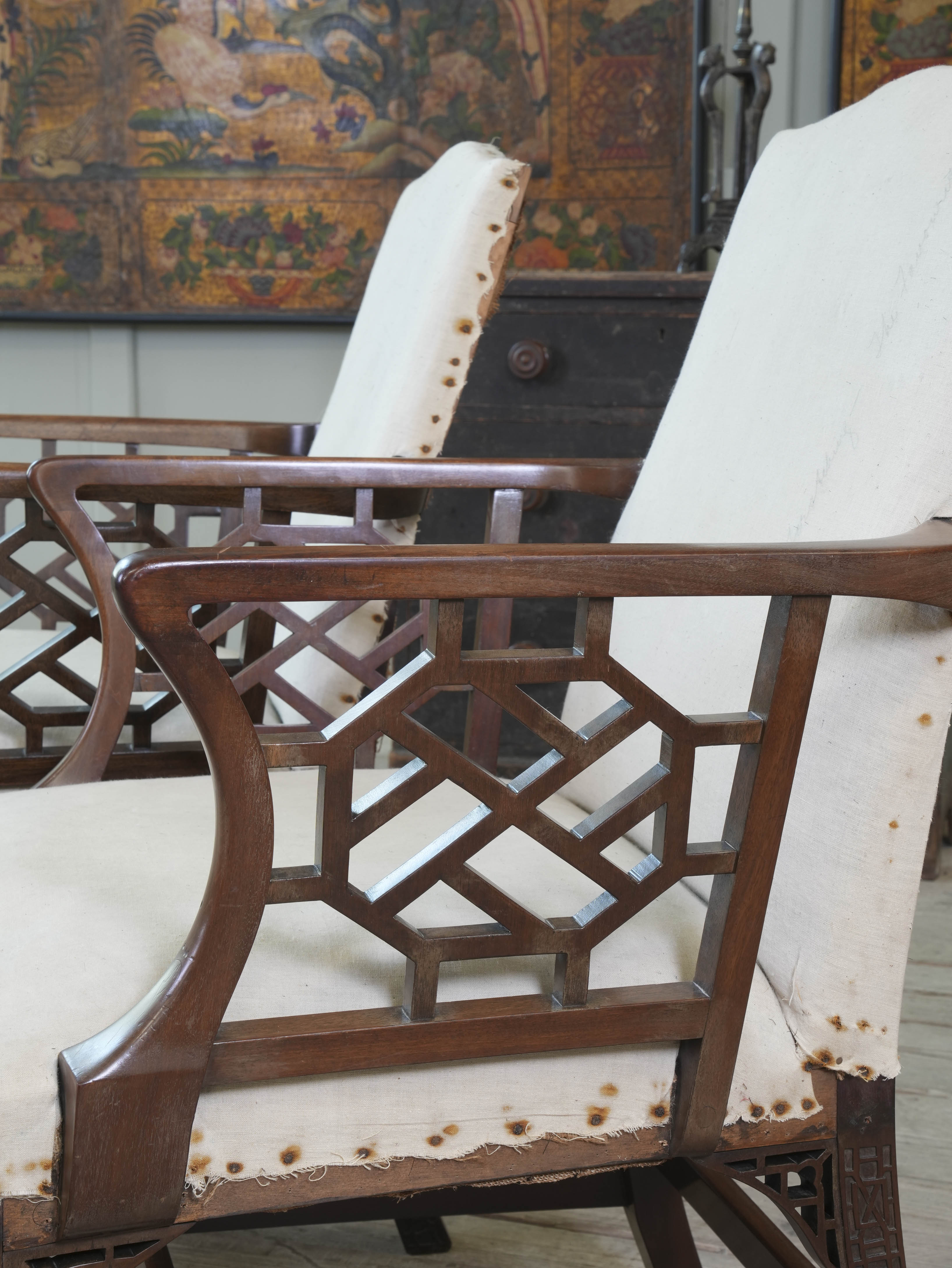 A Pair of Marsh-Jones & Cribb Chinese Chippendale Armchairs - Image 5