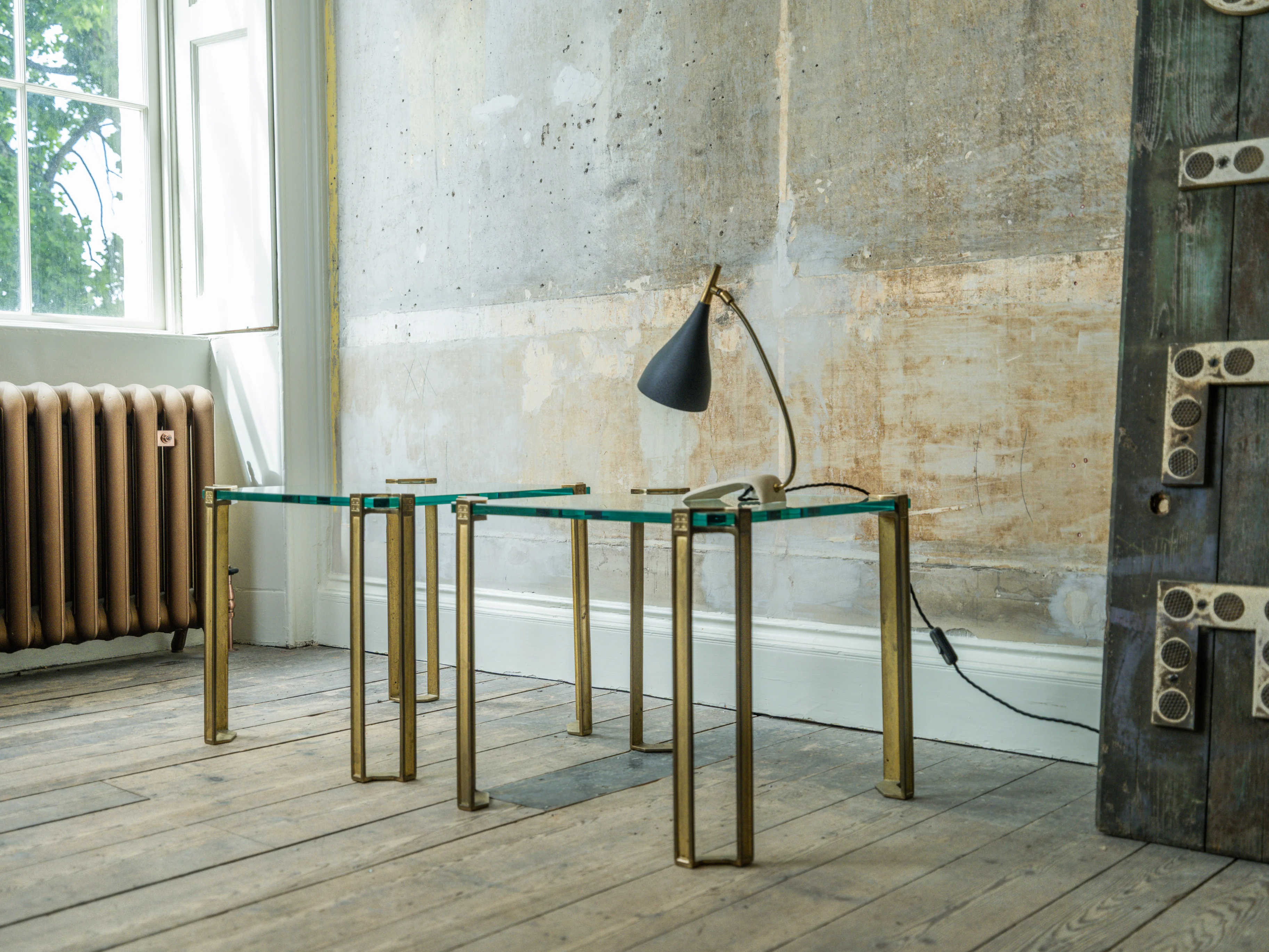 A pair of Peter Ghyczy Side Tables - Image 2