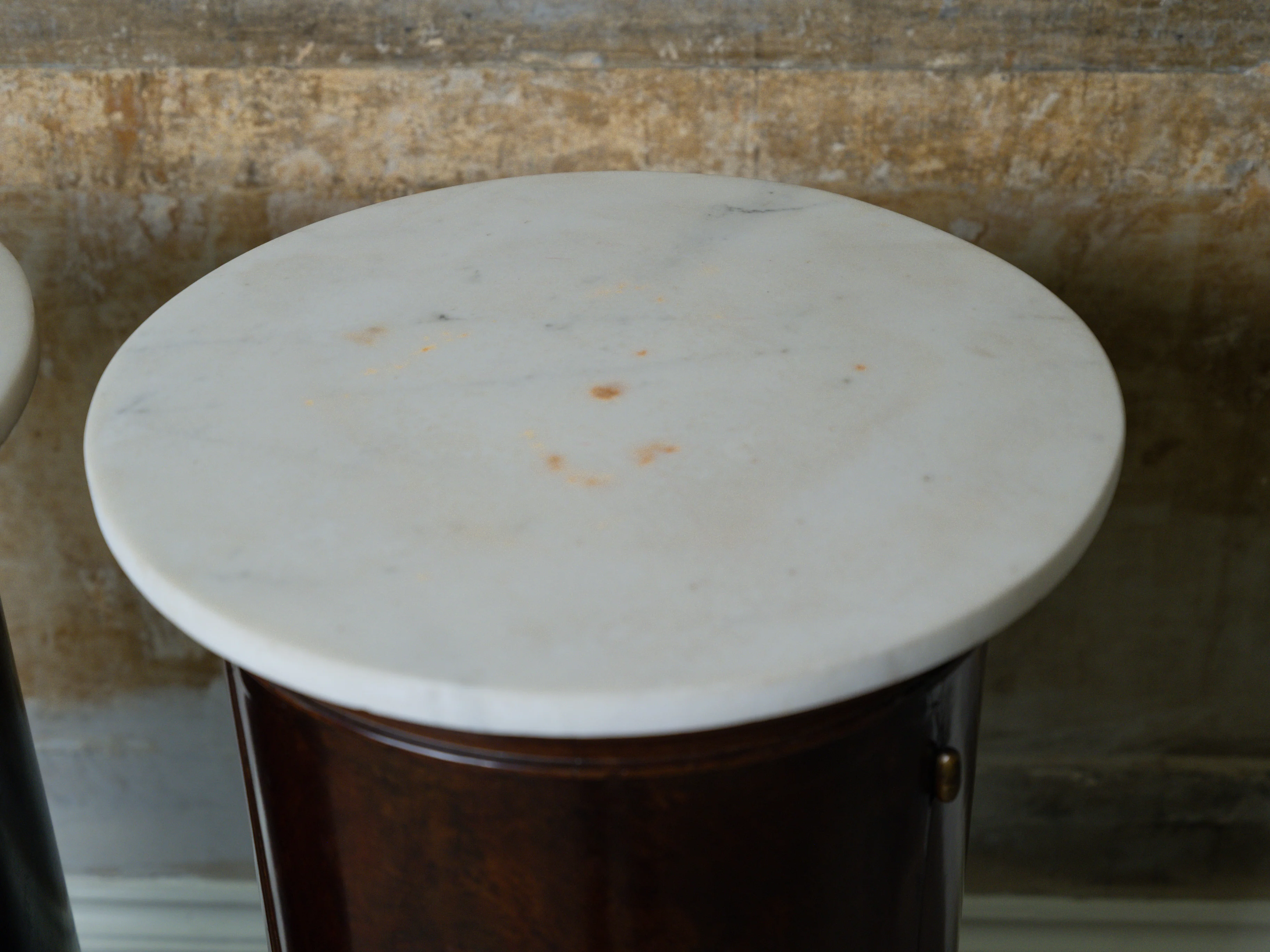 A Pair of 19th Century Italian Bedside Cabinets - Image 10