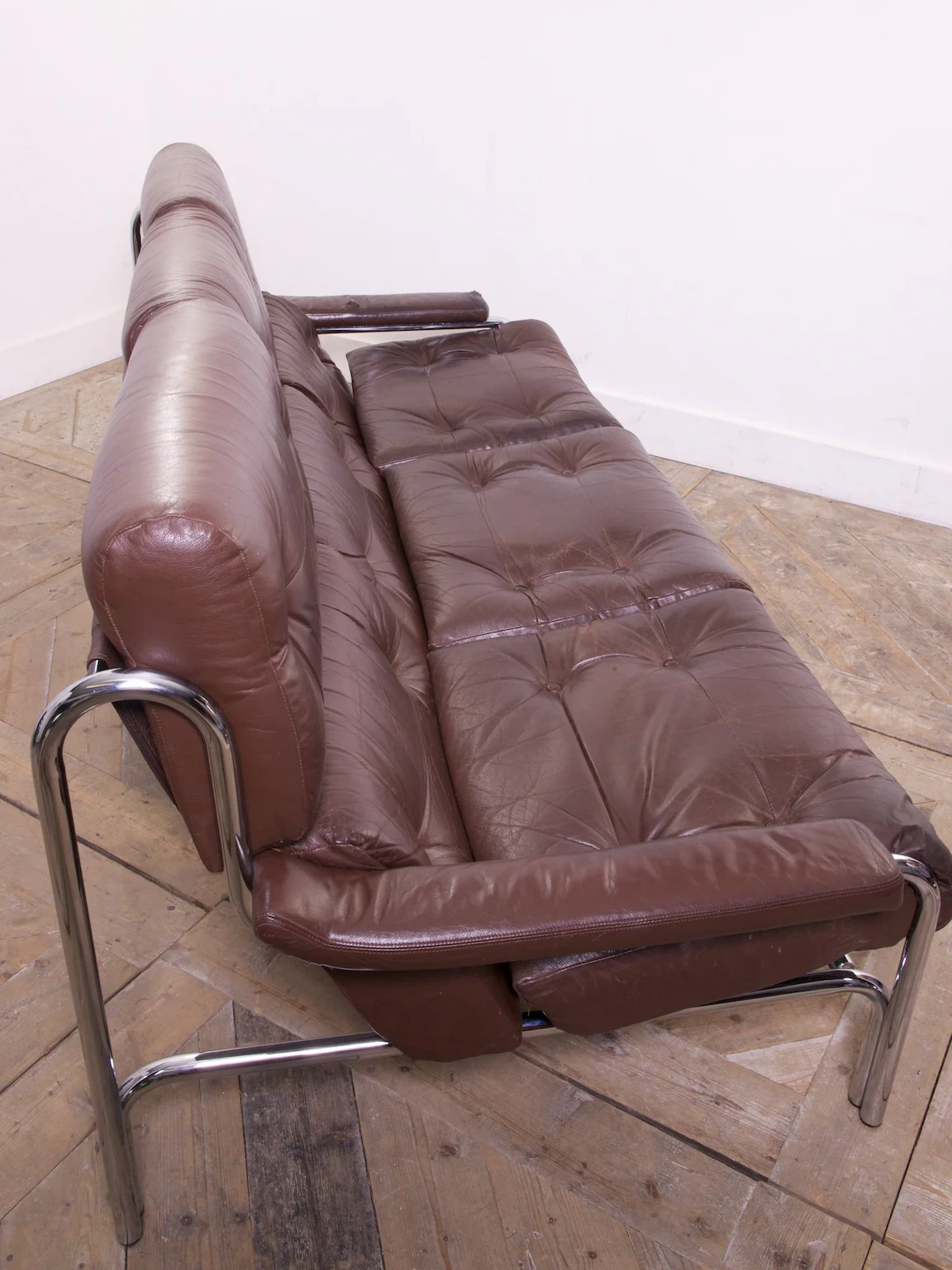 Pieff Alpha Sofa - Image 5