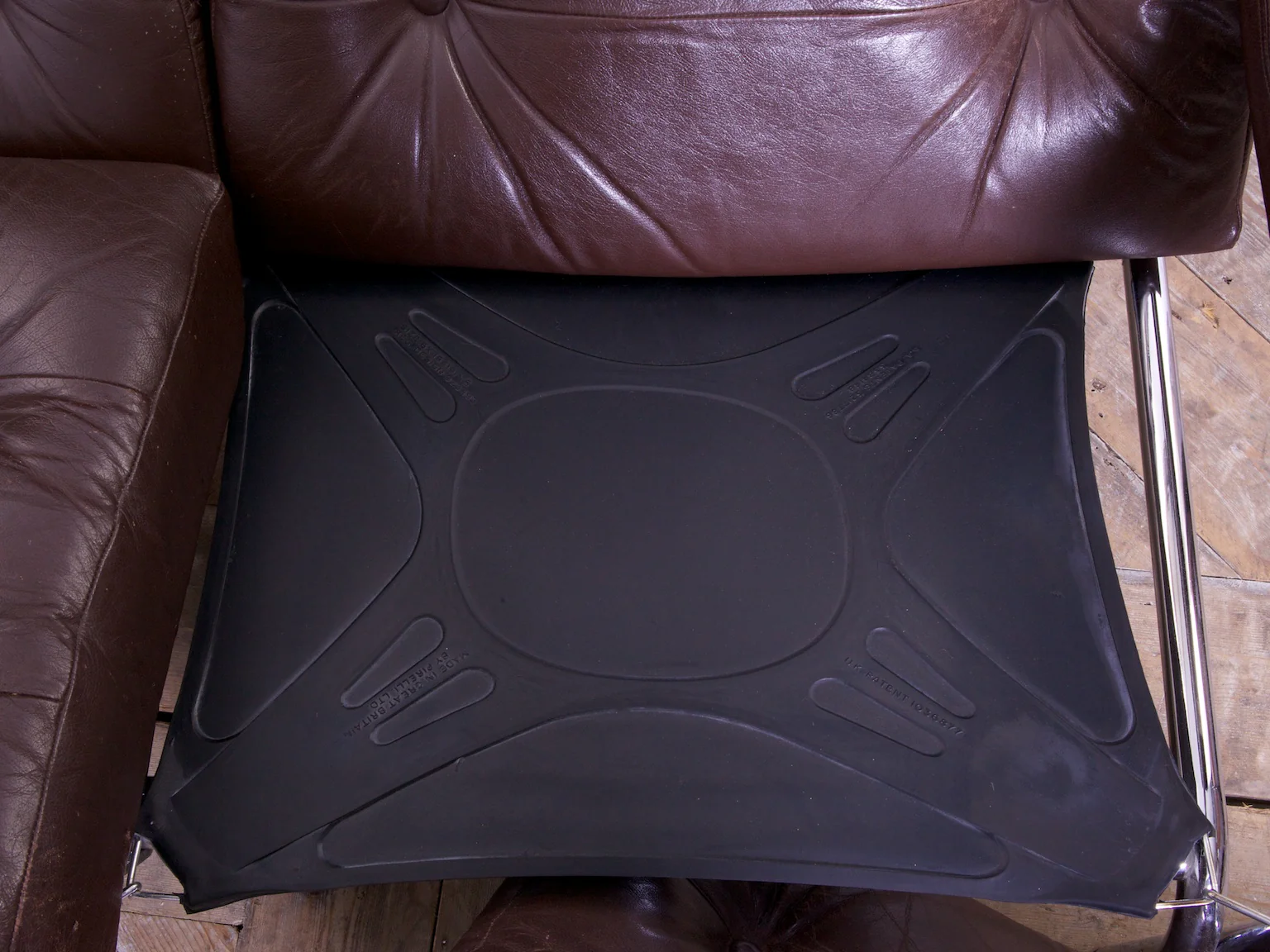 Pieff Alpha Sofa - Image 9