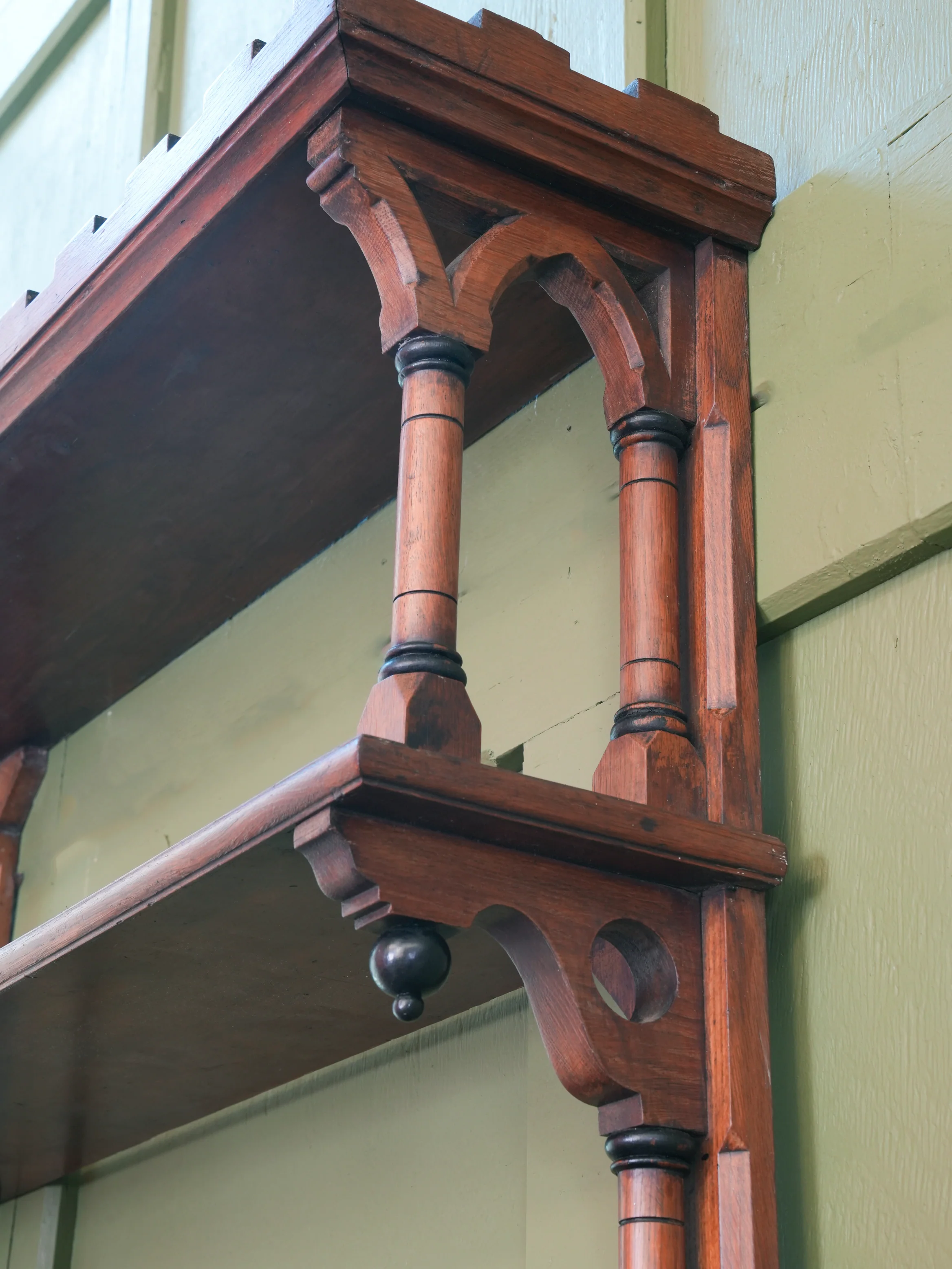 A Gothic Revival Hanging Rack - Image 3