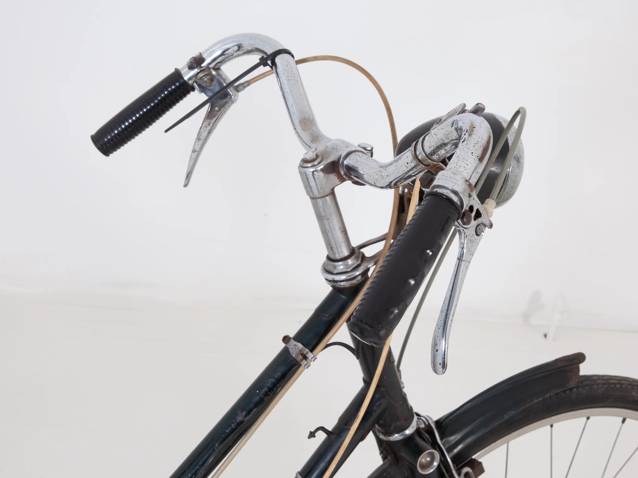 Raleigh Bike - Image 4