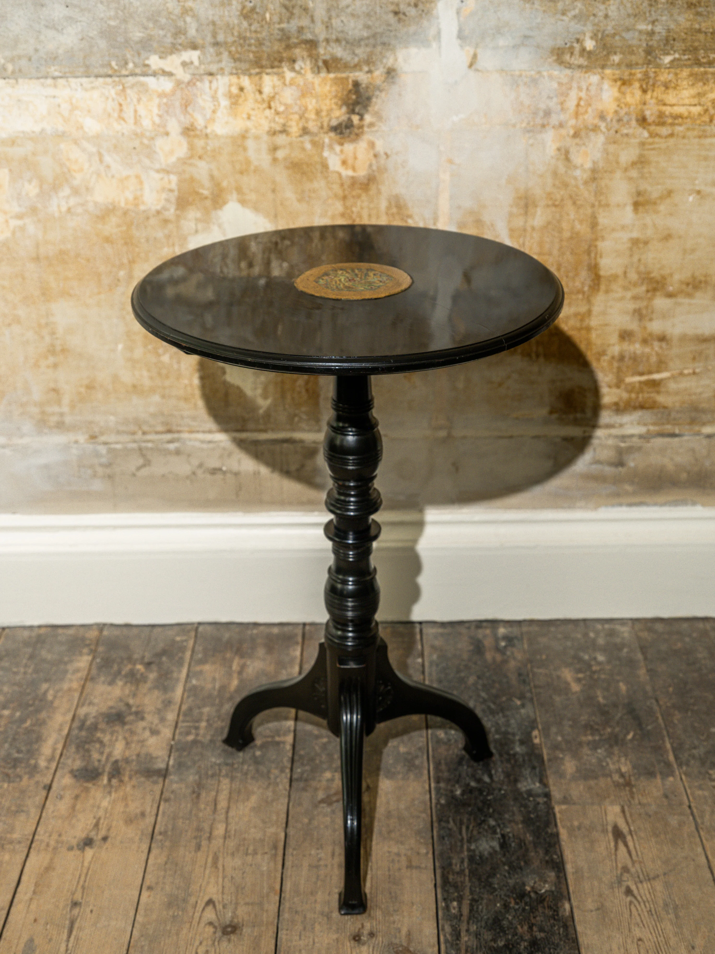 An Ebonised Aesthetic Movement Side Table - Image 12