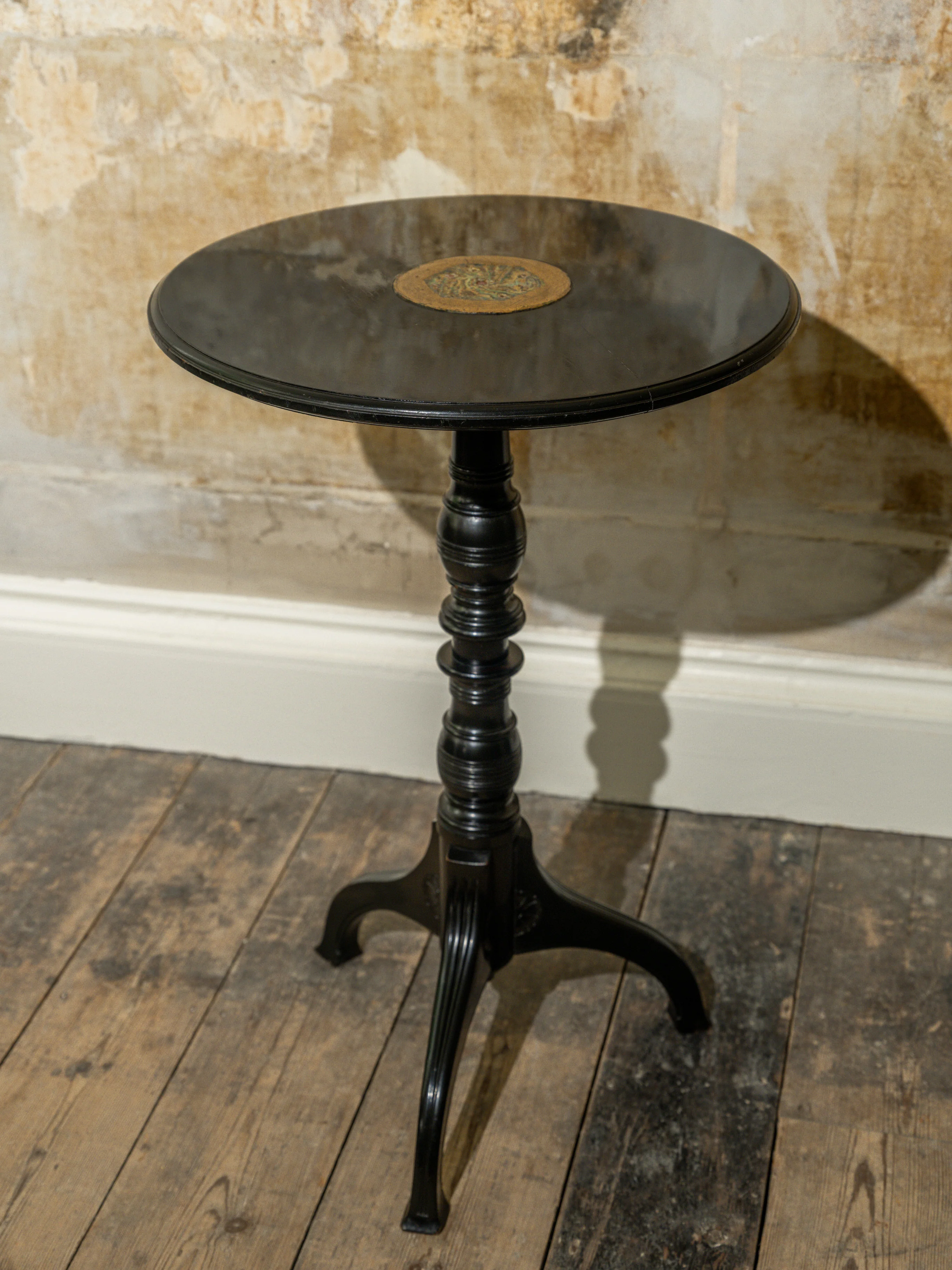 An Ebonised Aesthetic Movement Side Table - Image 5
