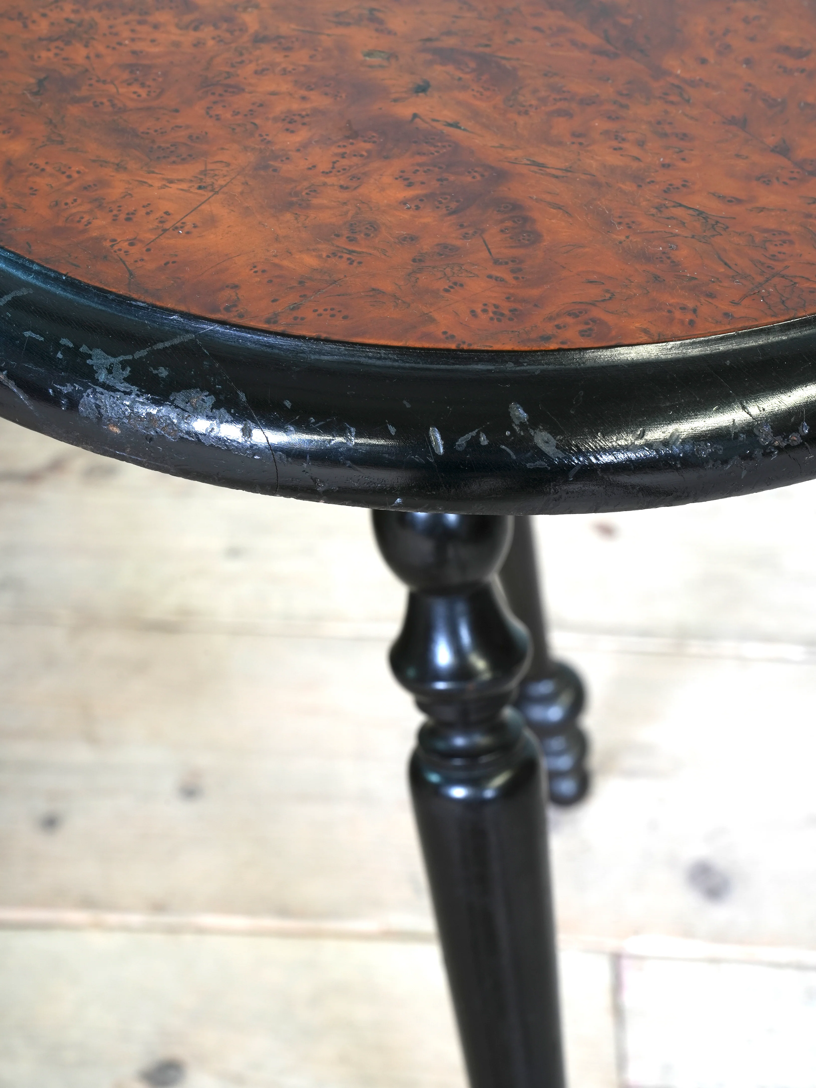 A 19th Century Amboyna Side Table - Image 10