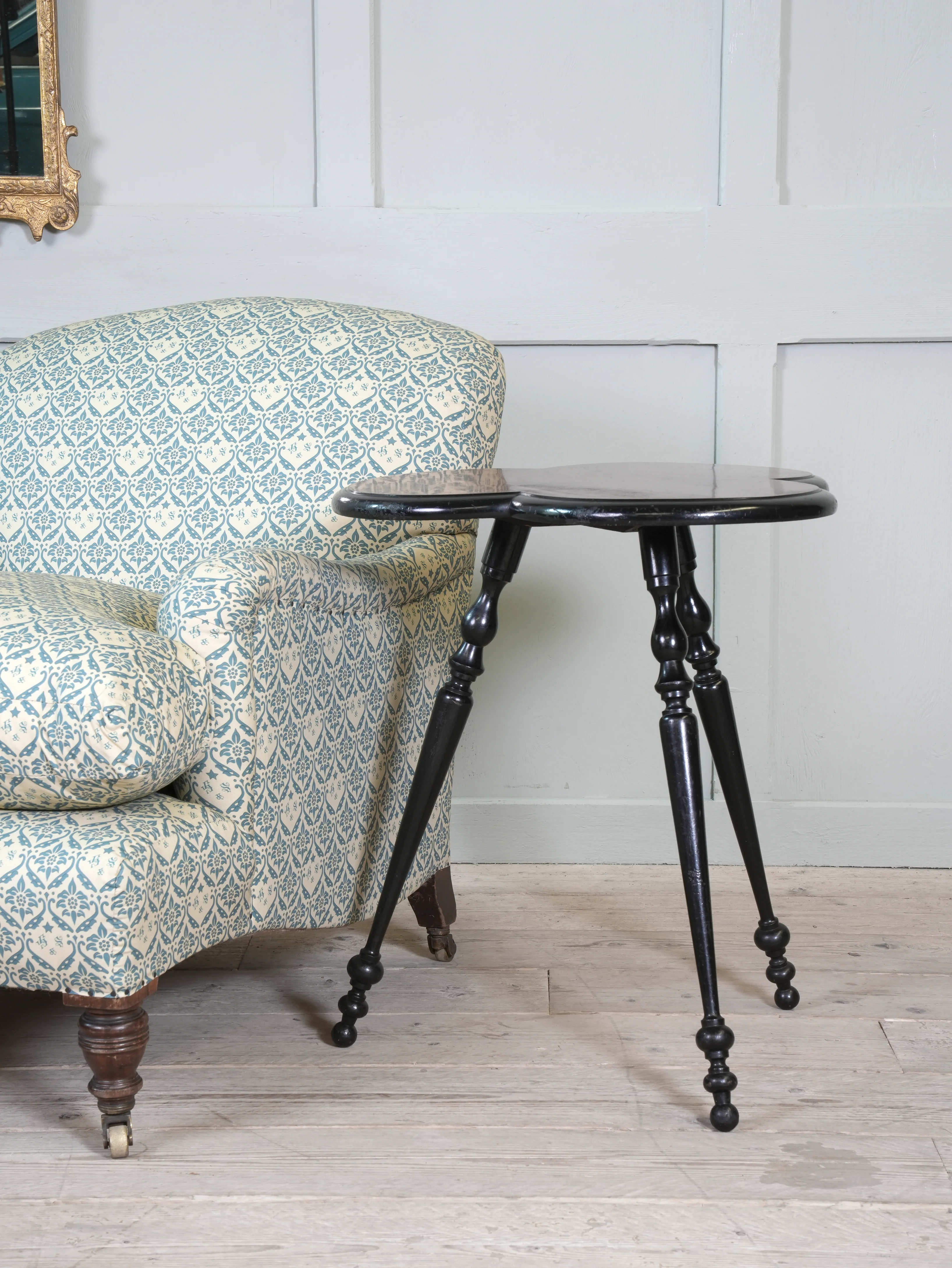 A 19th Century Amboyna Side Table - Image 13
