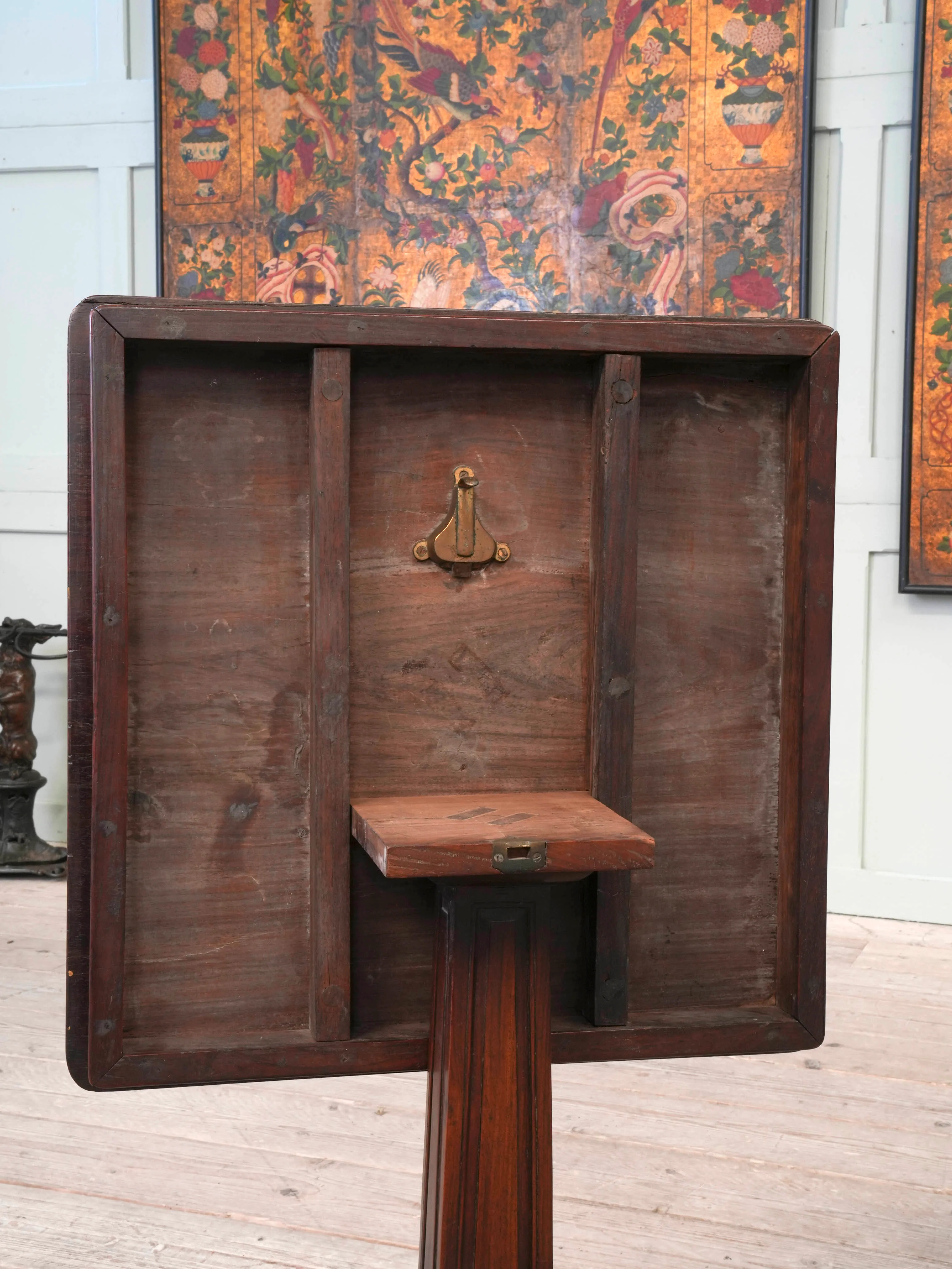 A George IV Anglo Asian Tilt Top Table - Image 13