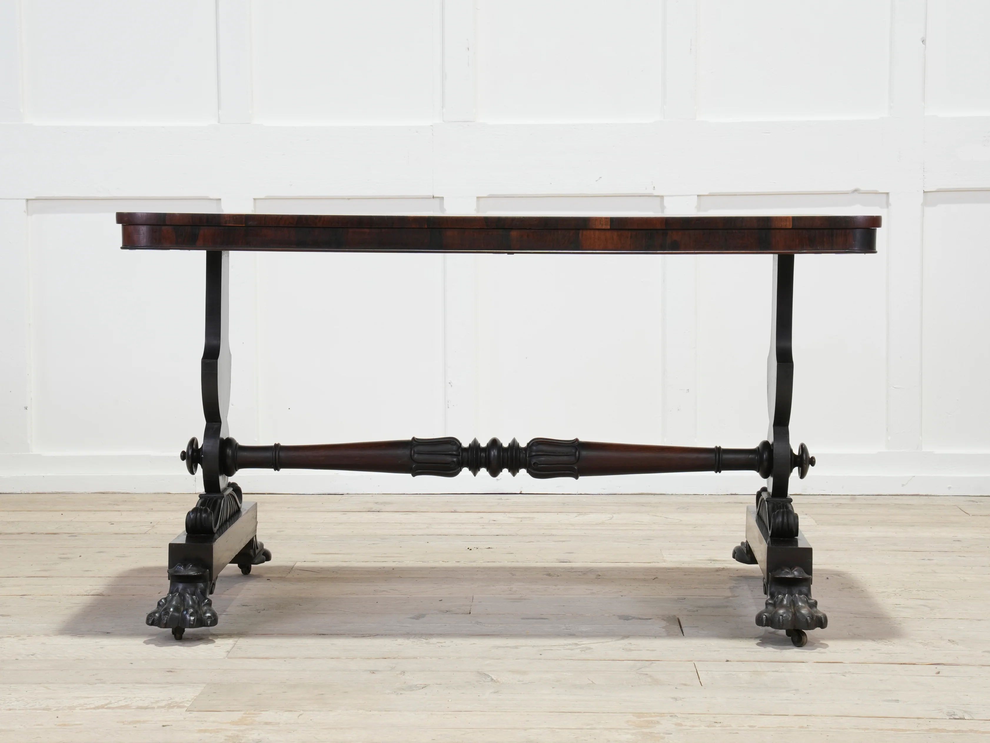 An early 19th Century Rosewood Table - Image 5