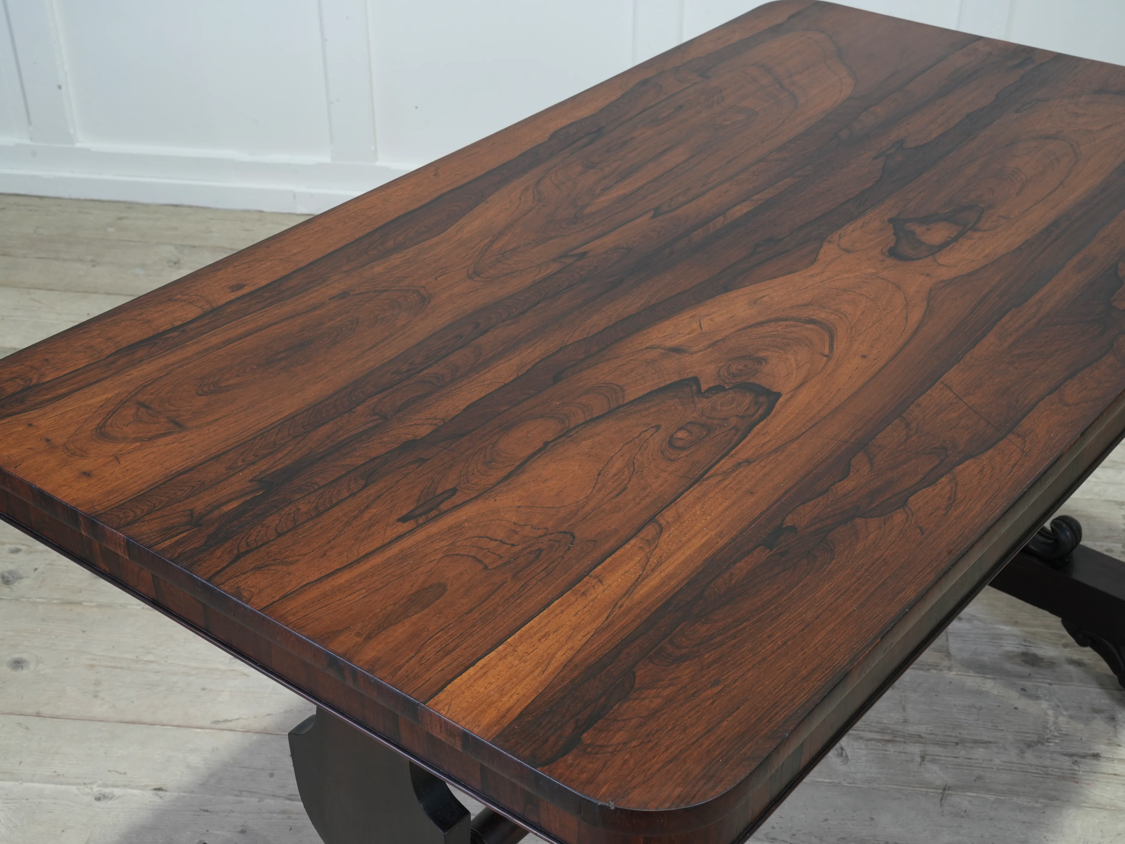 An early 19th Century Rosewood Table - Image 9
