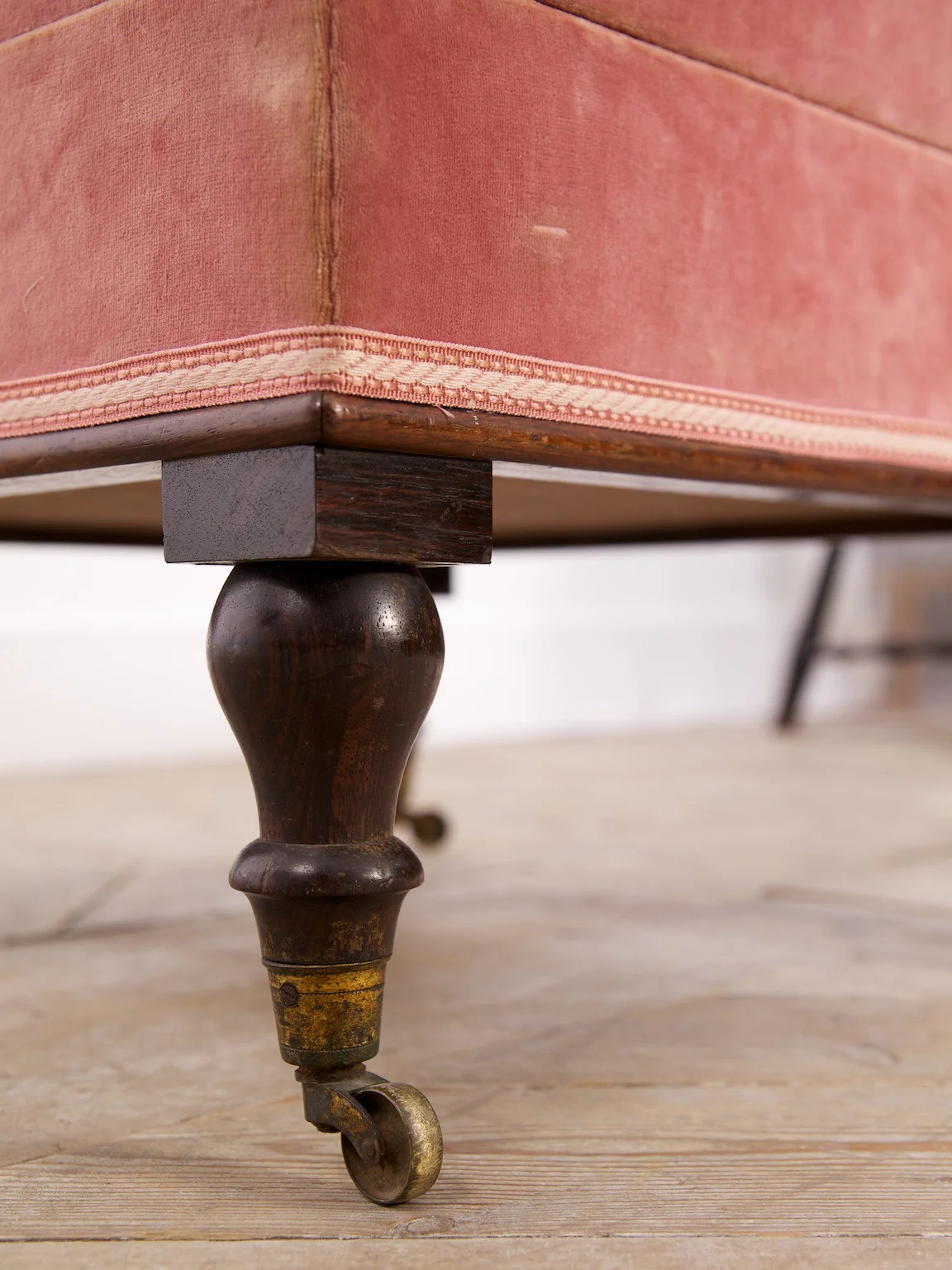 Tapestry Ottoman - Image 4