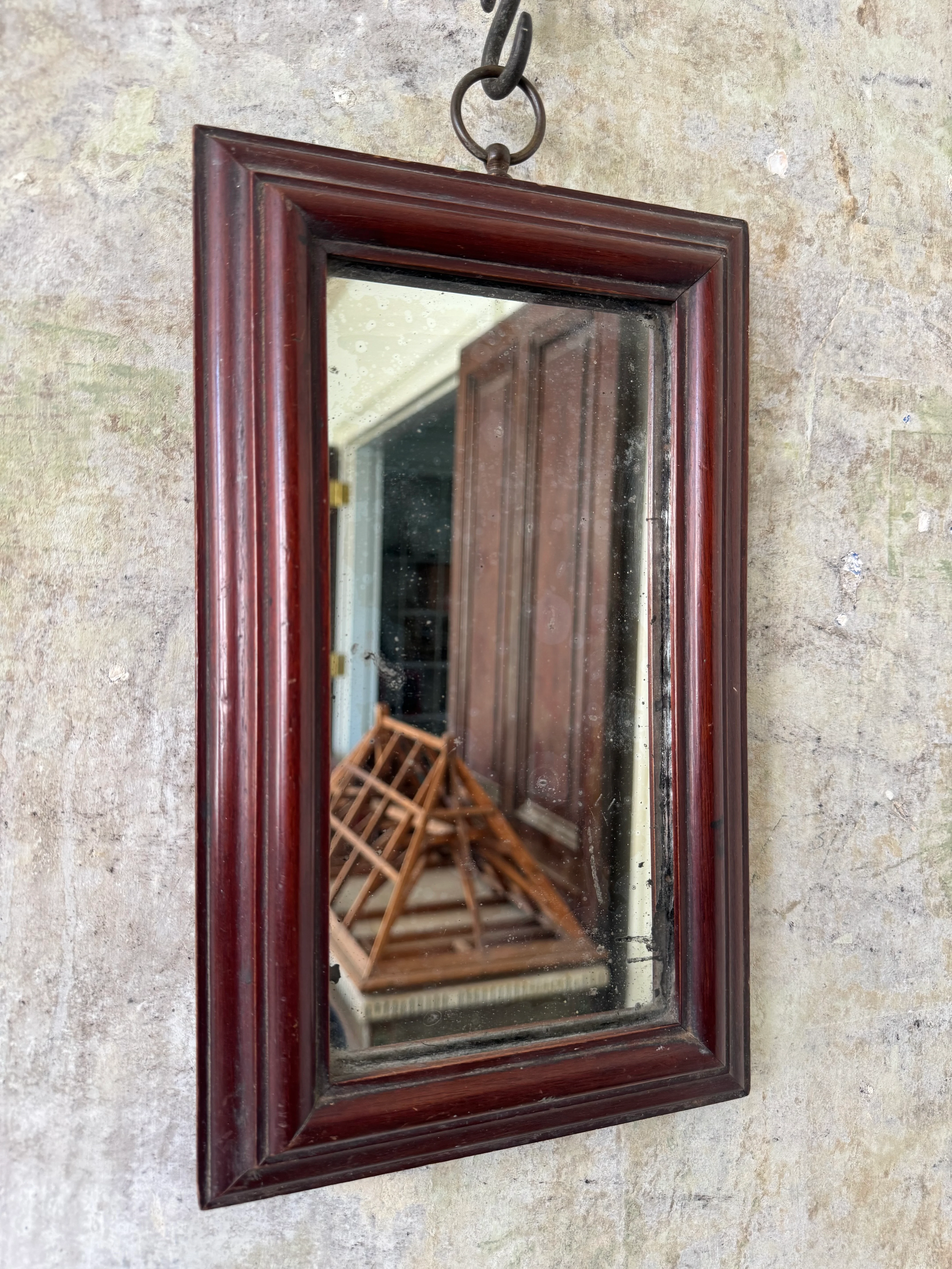 A Diminutive George III Mahogany Mirror - Image 4