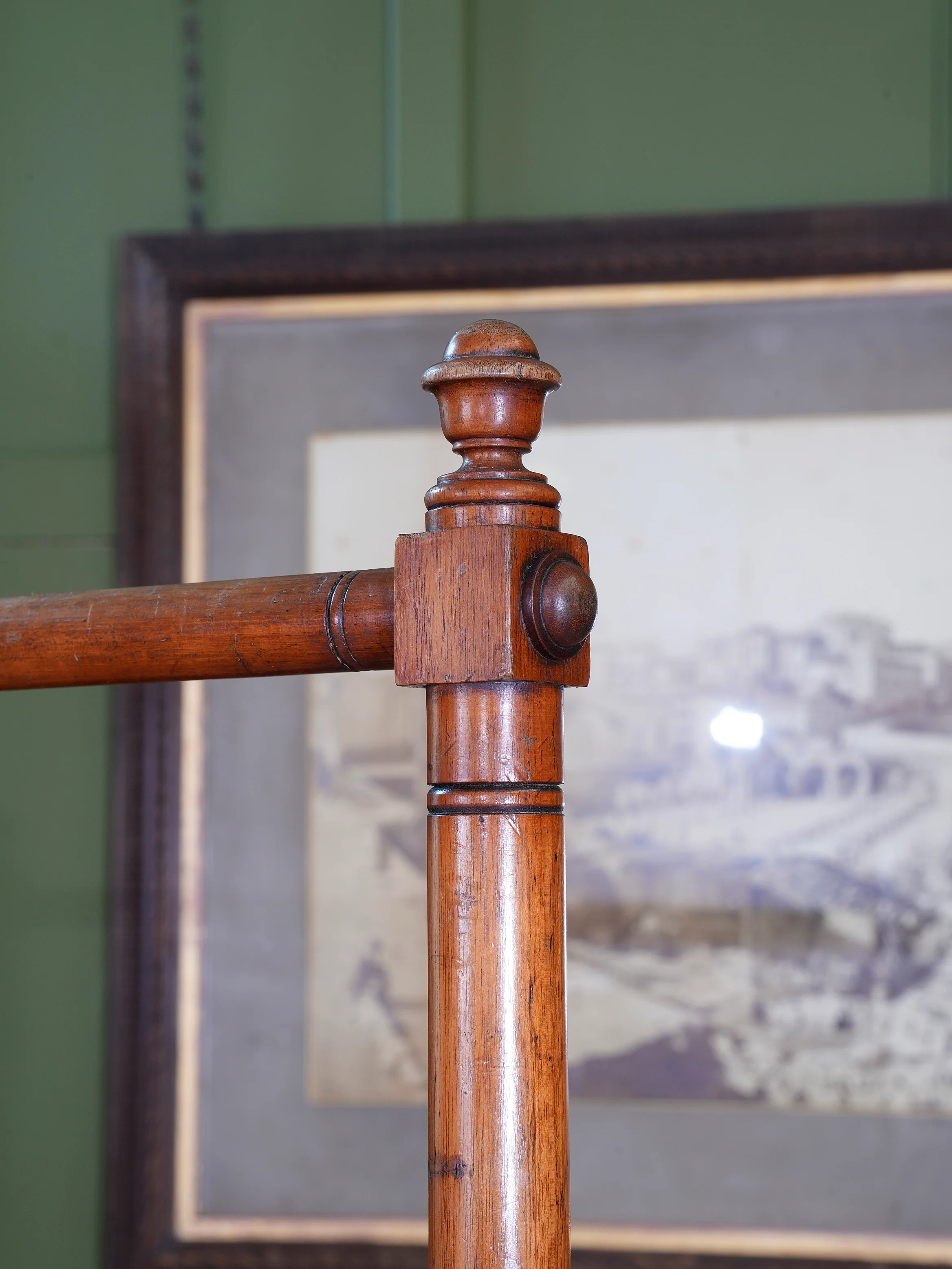A Regency Towel Rail - Image 5
