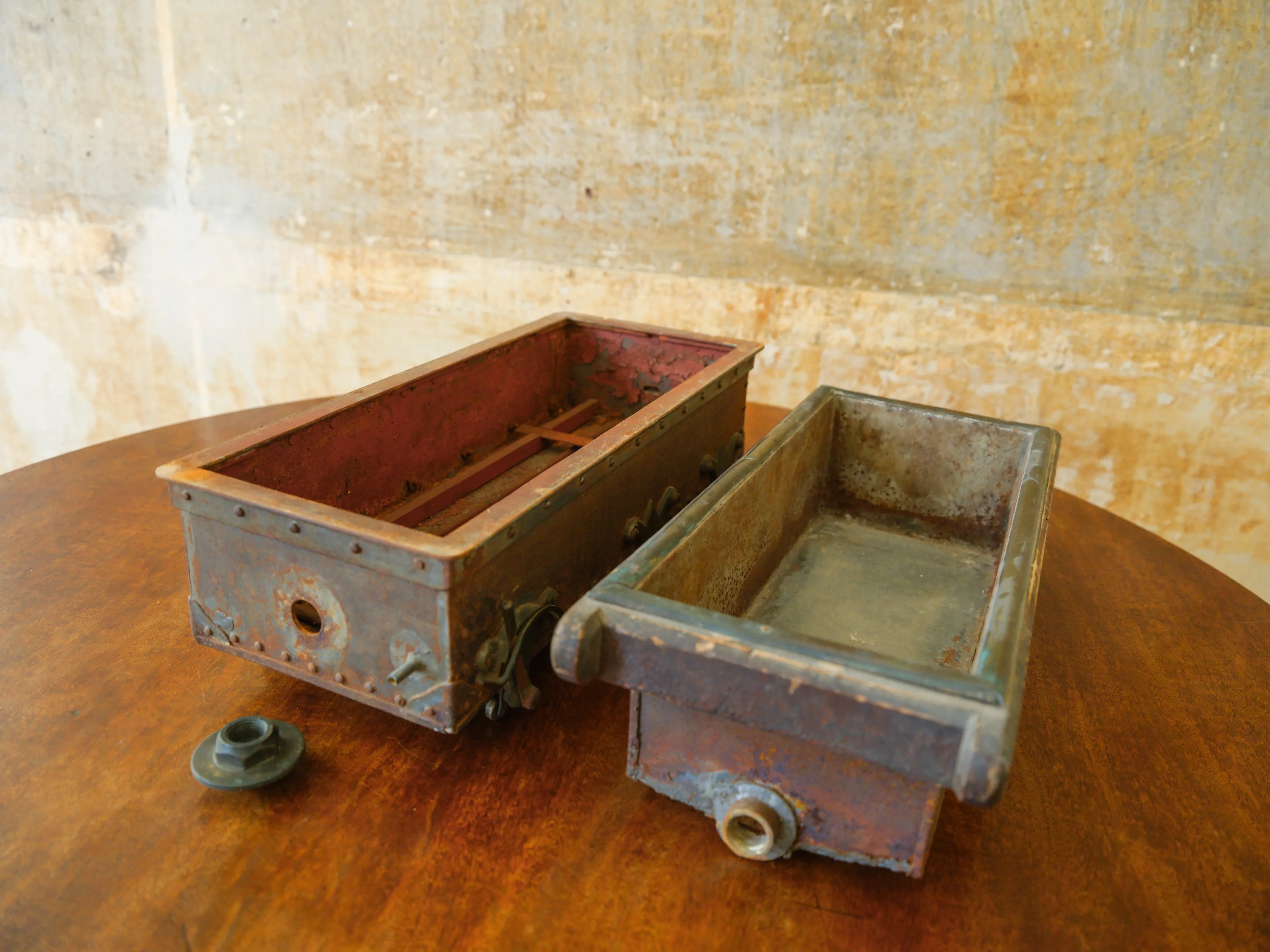 A 19th Century Cheese Vat Desk Model - Image 15