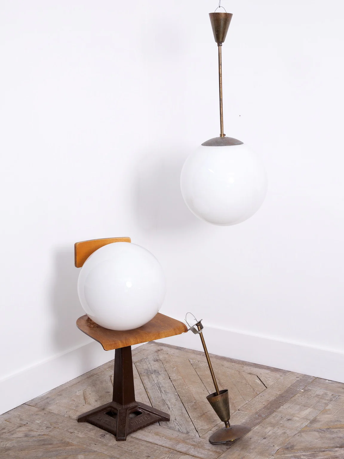 Two Large Opaline Pendants - Image 3