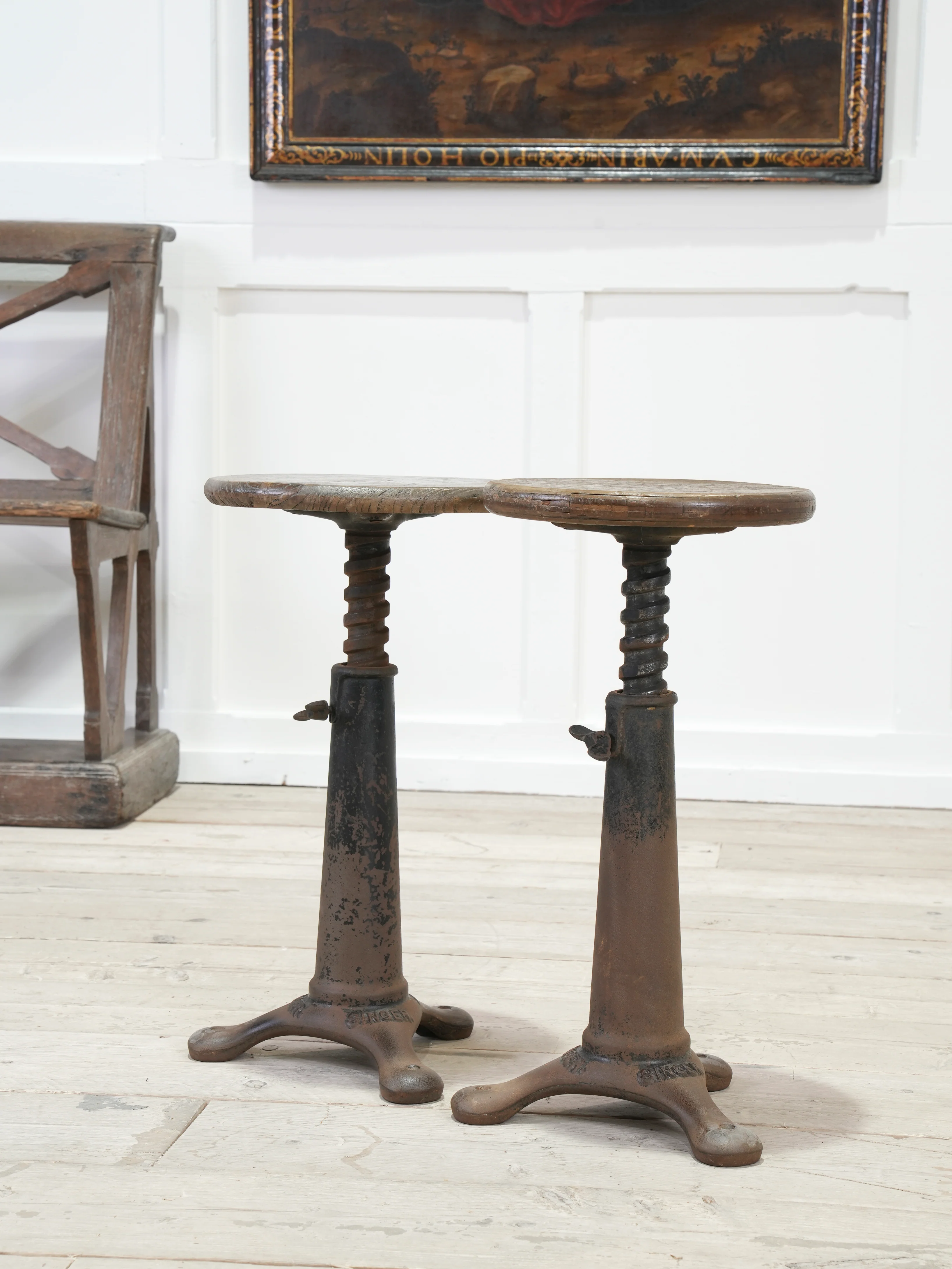 Singer Stools - Image 4