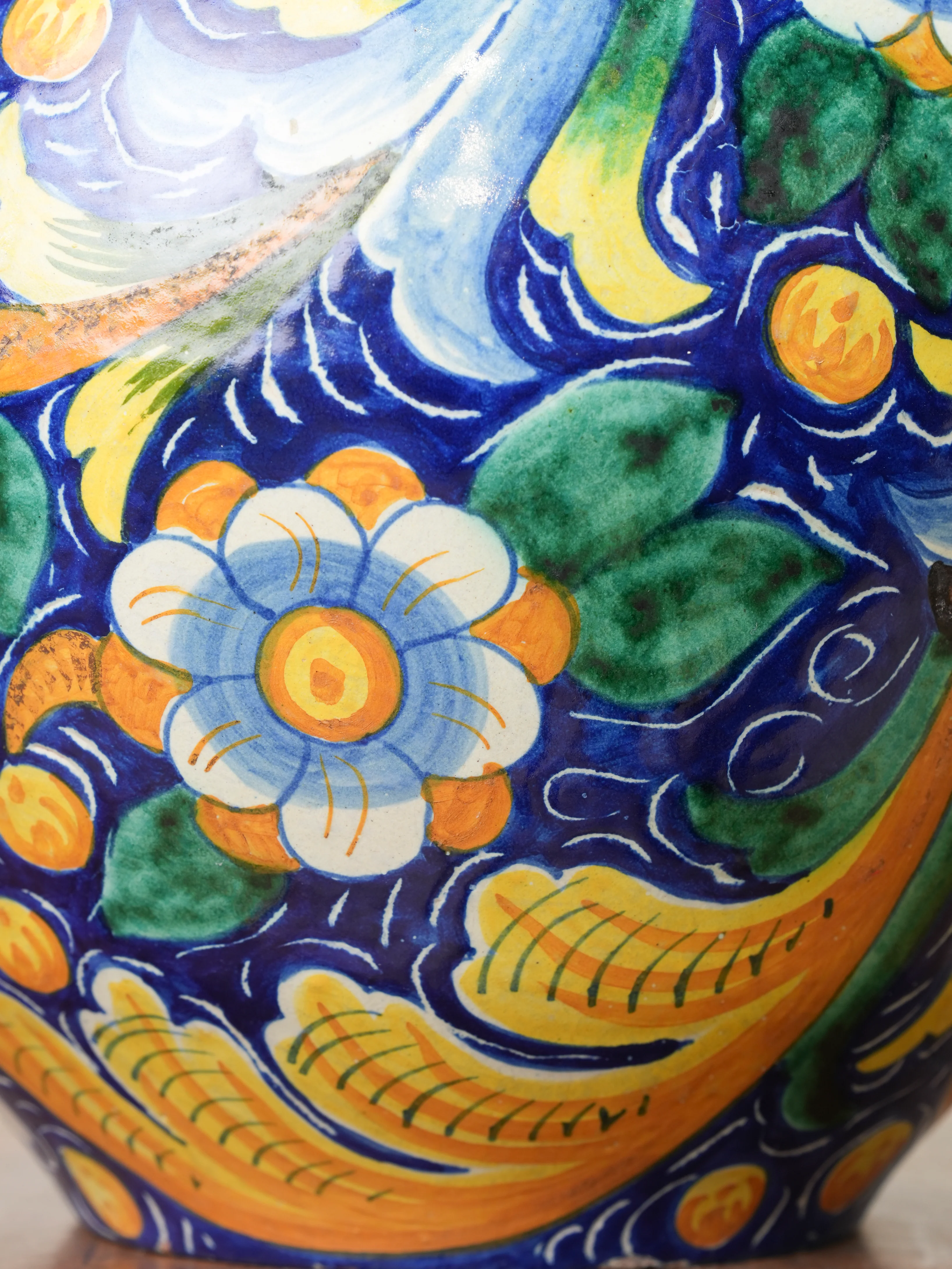 A 19th Century Venetian Majolica Pharmacy Vase - Image 11