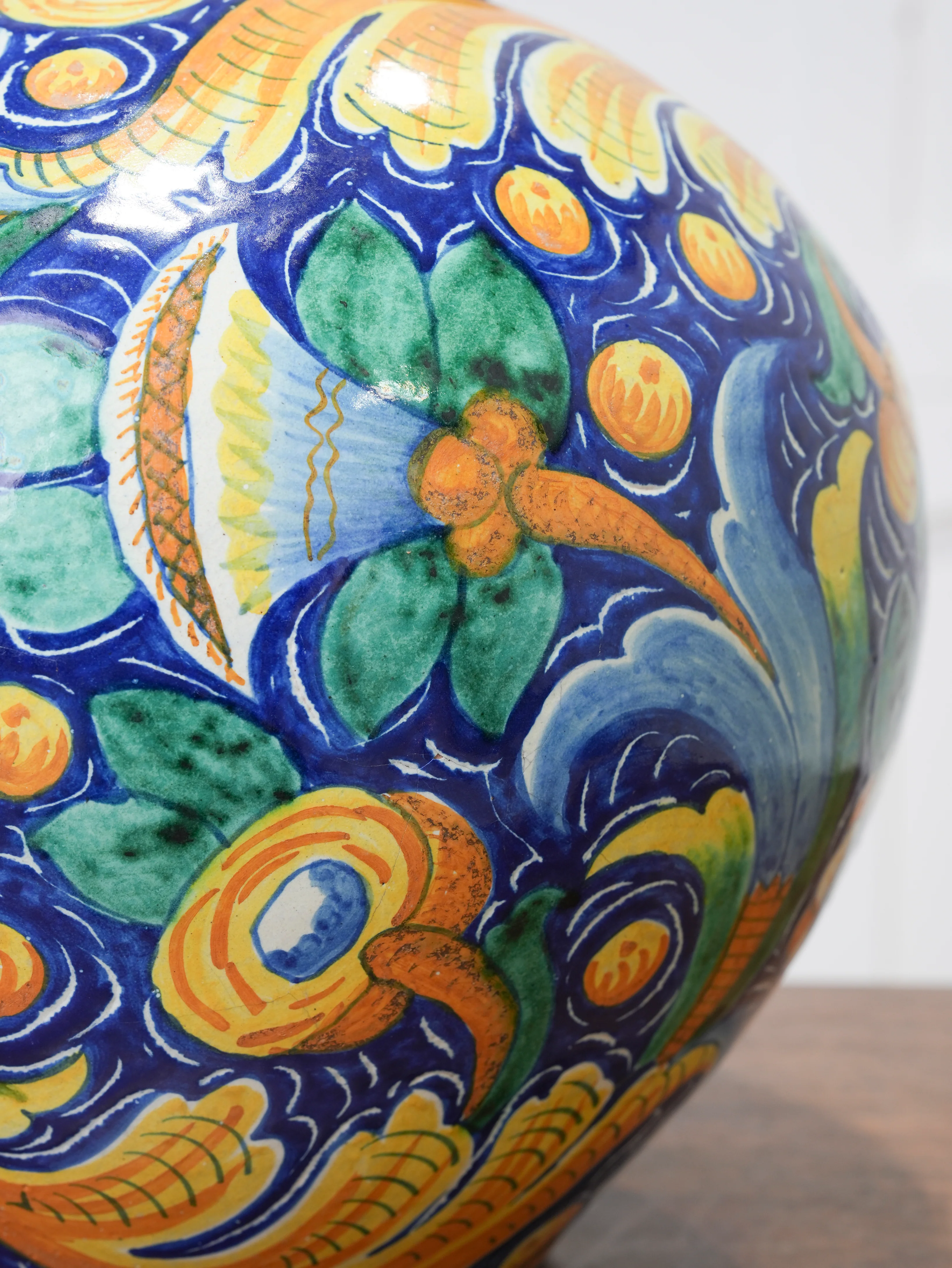 A 19th Century Venetian Majolica Pharmacy Vase - Image 5