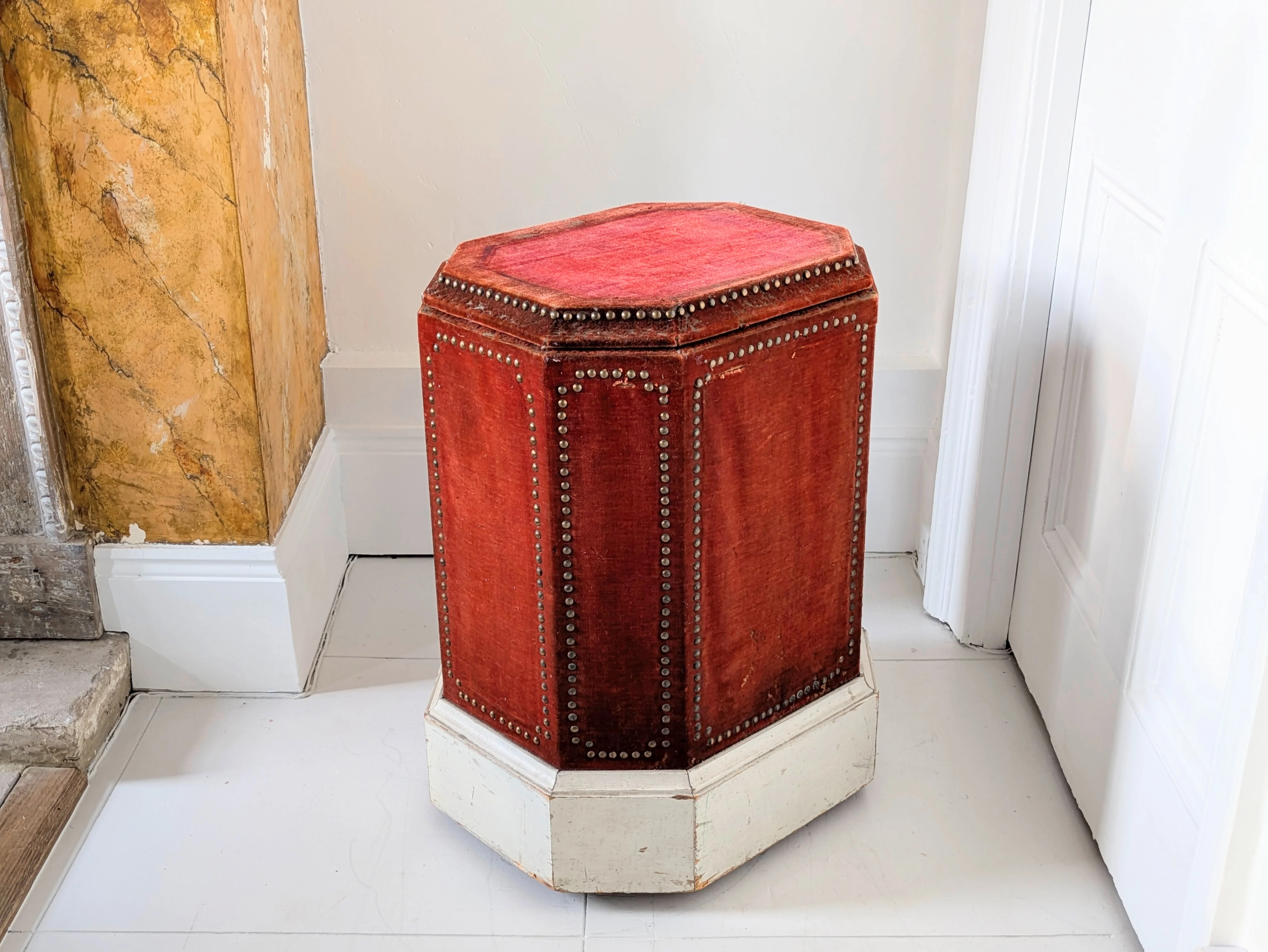 A 19th Century Revolving Pedestal - Image 7