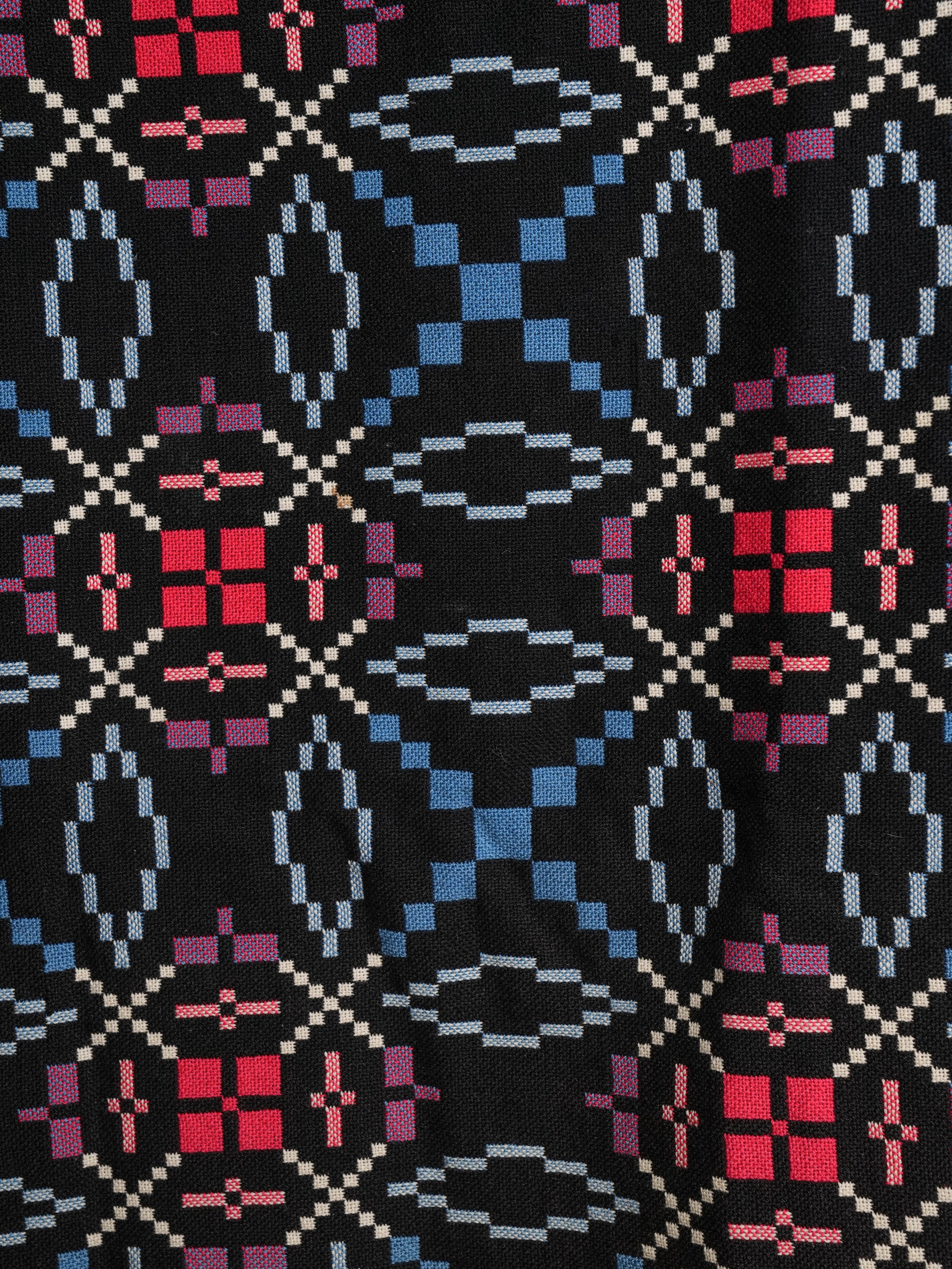 A Welsh “Liquorice Allsort” Tapestry Blanket - Image 3