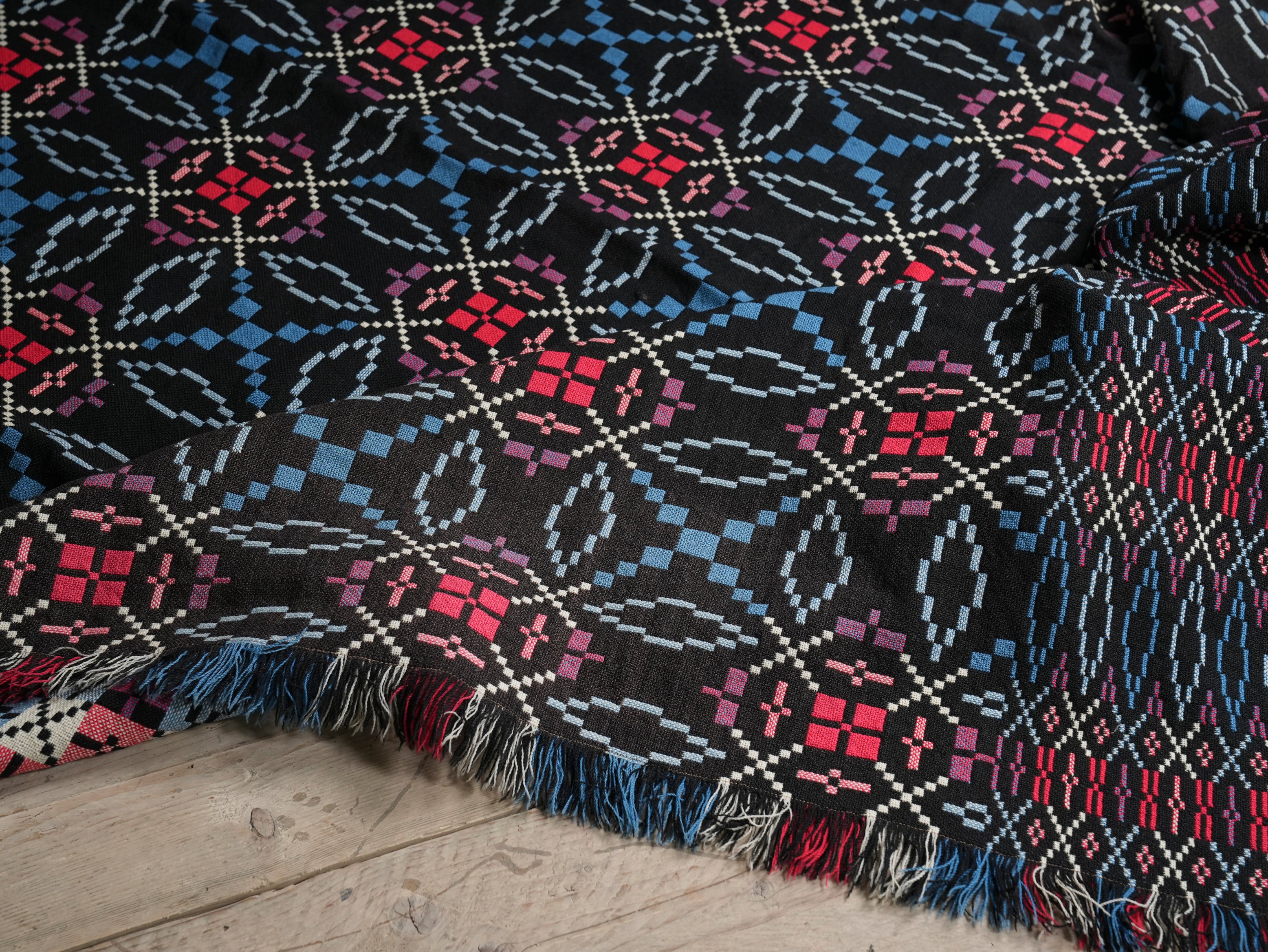 A Welsh “Liquorice Allsort” Tapestry Blanket - Image 8