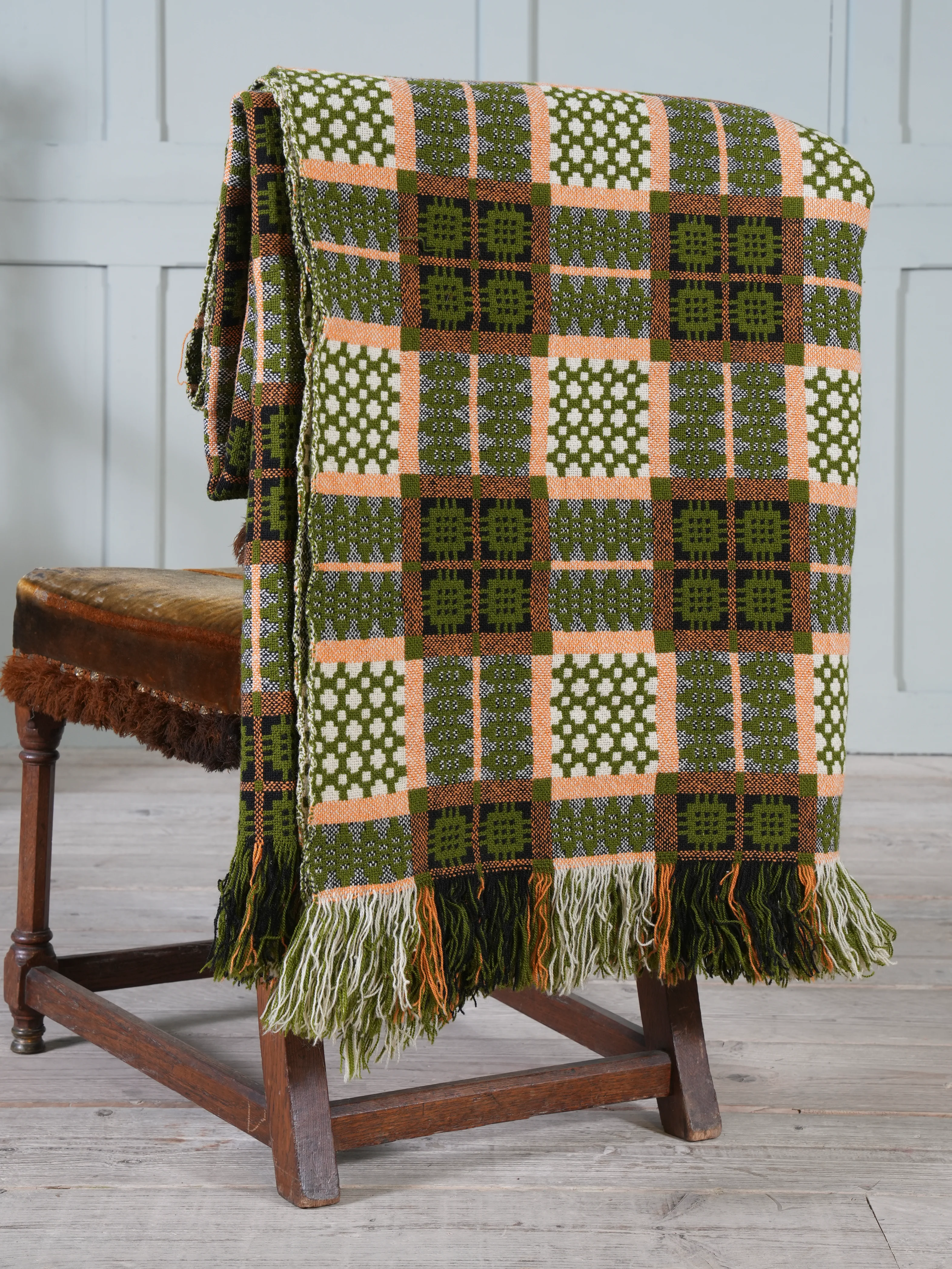 A Welsh Tapestry Blanket - Image 11