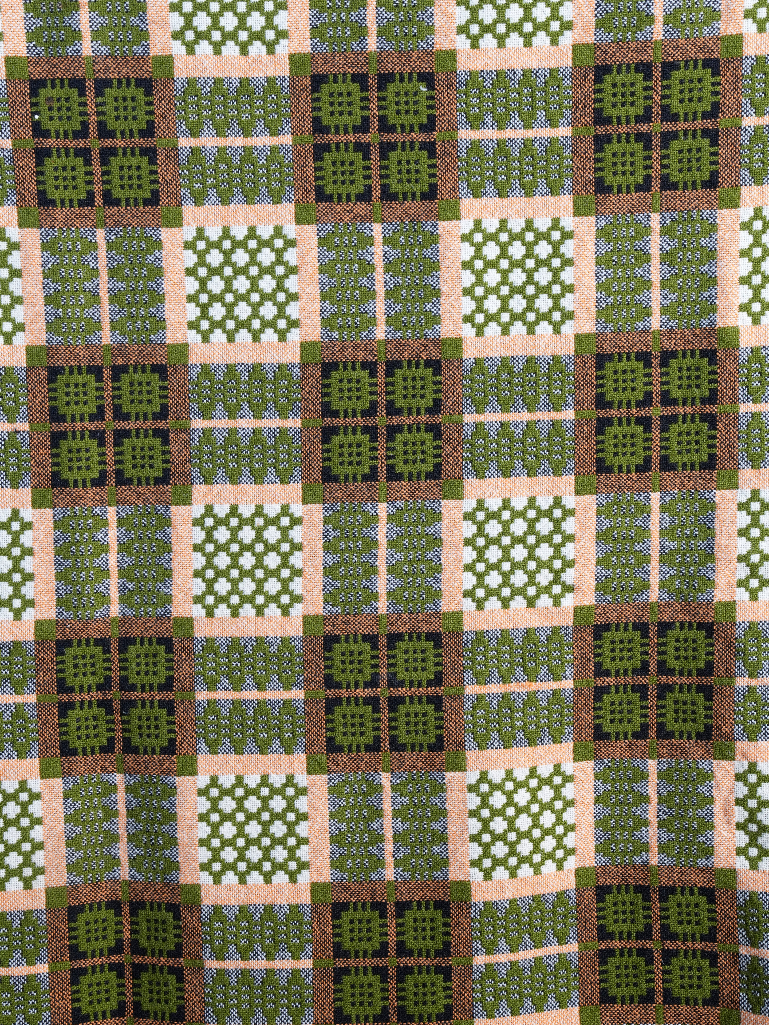 A Welsh Tapestry Blanket - Image 8
