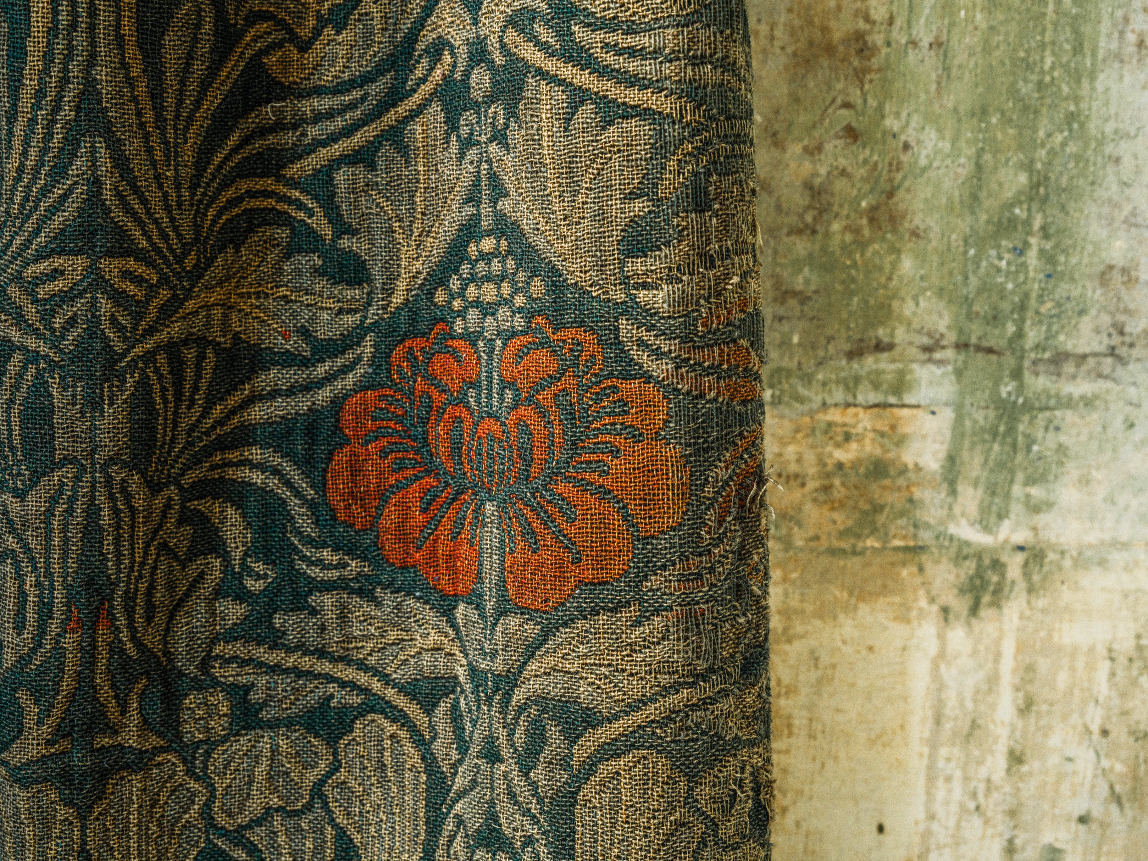 A Pair of 19th Century William Morris Curtains - Image 6
