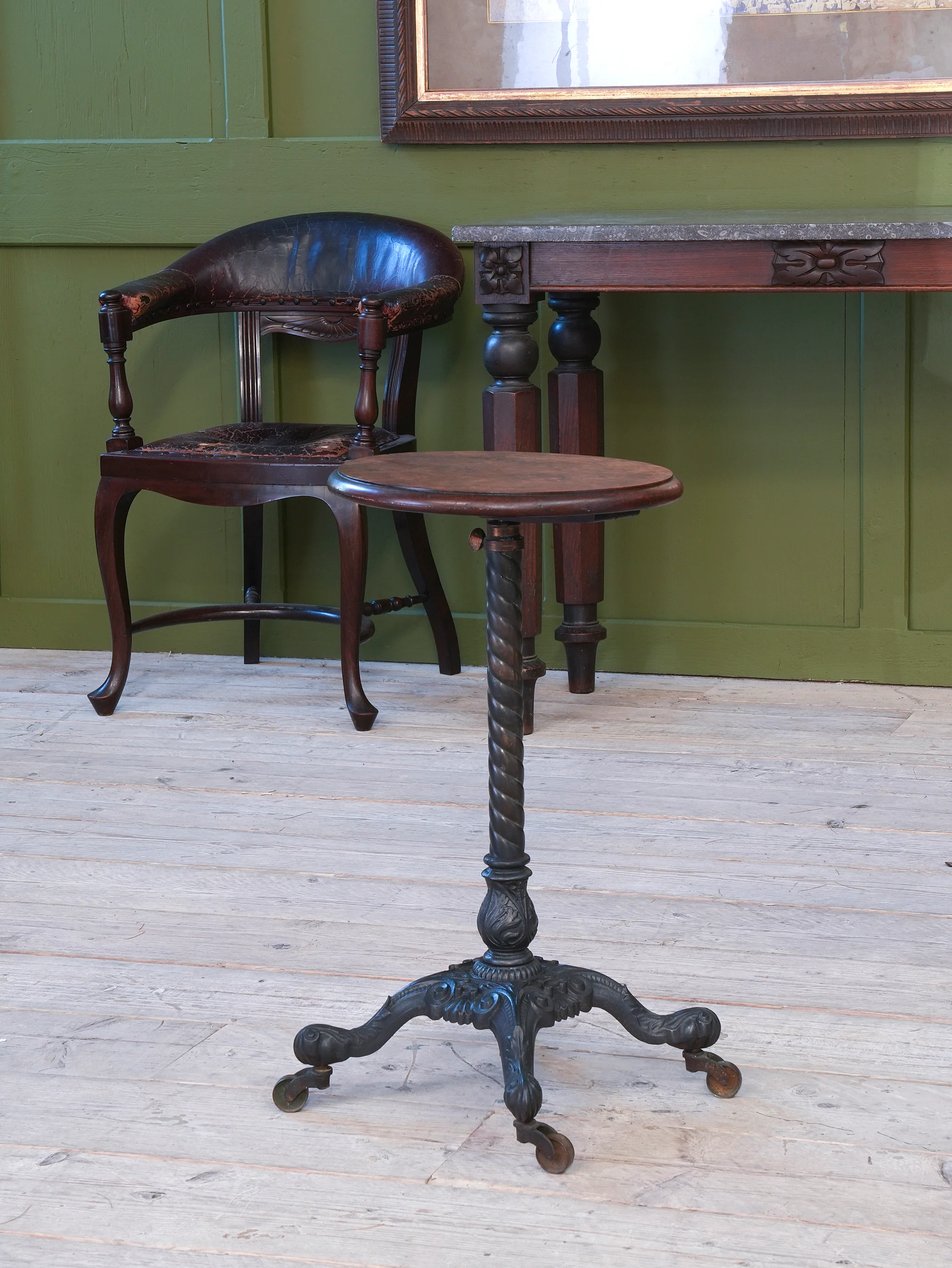 A 19th Century Telescopic Table - Image 4